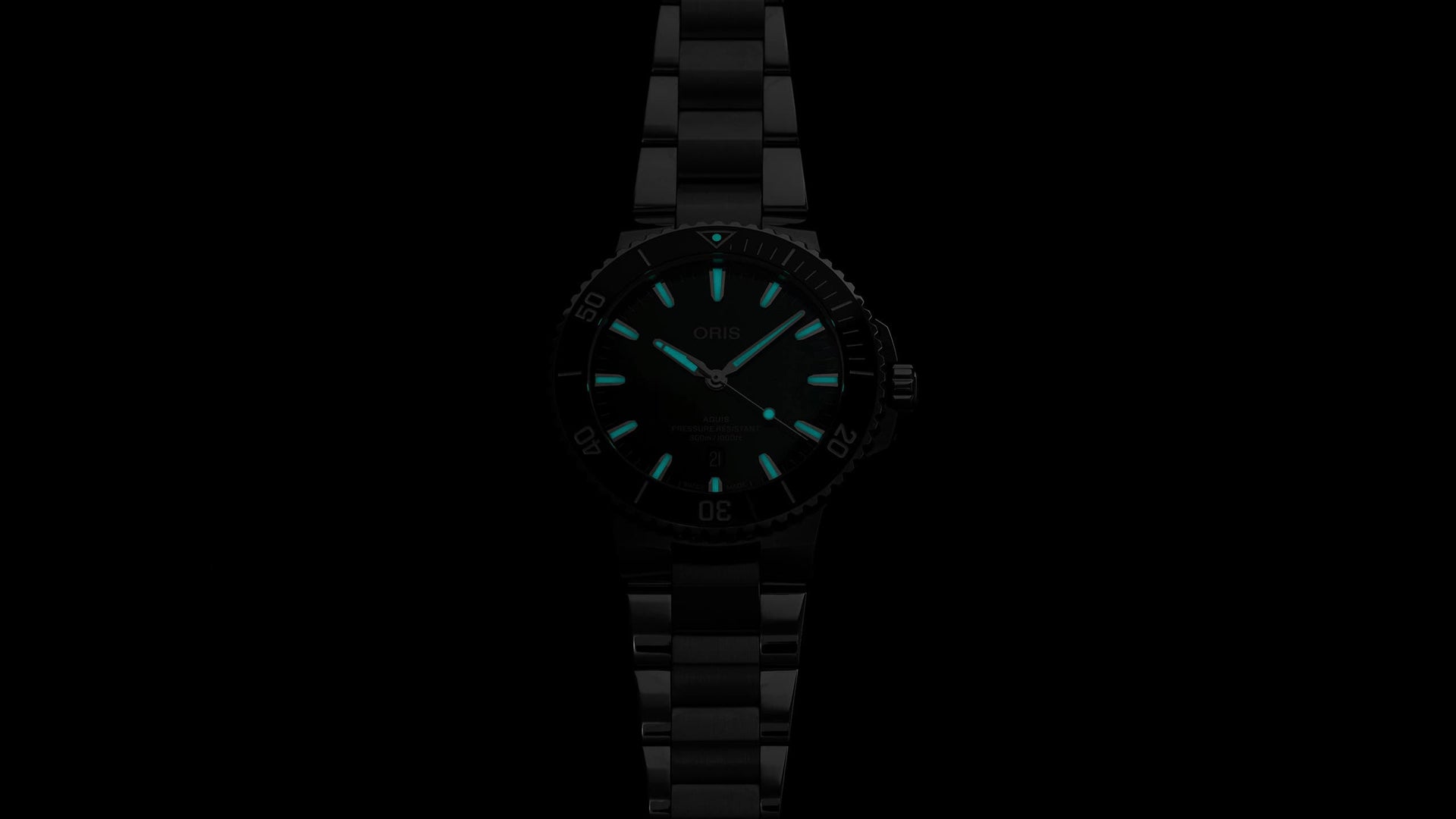 Oris Aquis Date Automatic REF#73377894157 (Green Dial / 43.5mm)
