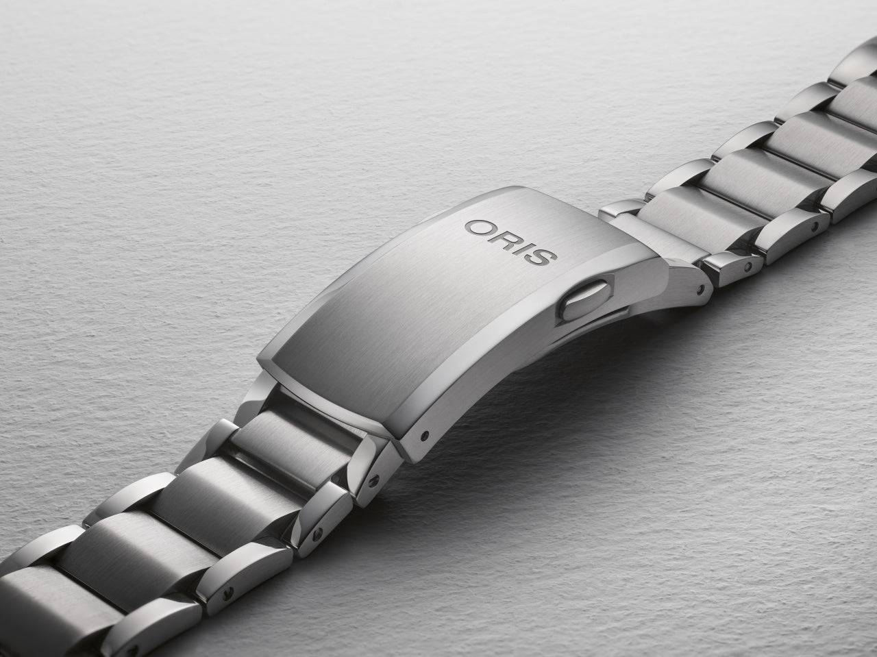 Oris Aquis Date Upcycle Calibre 400 Automatic