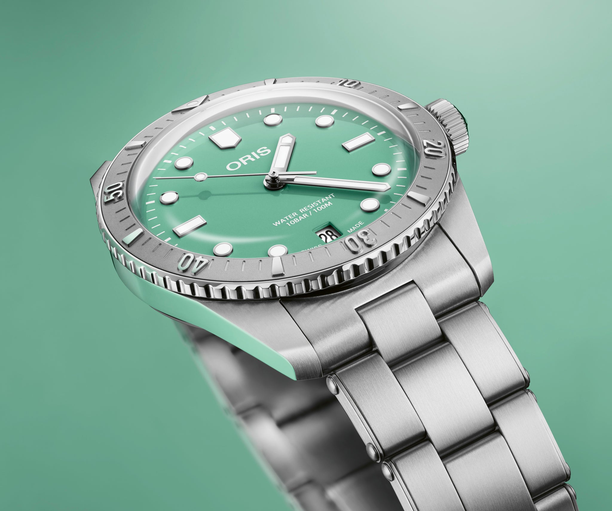 Oris Divers Sixty-Five Cotton Candy Automatic (Green Dial / 38mm)