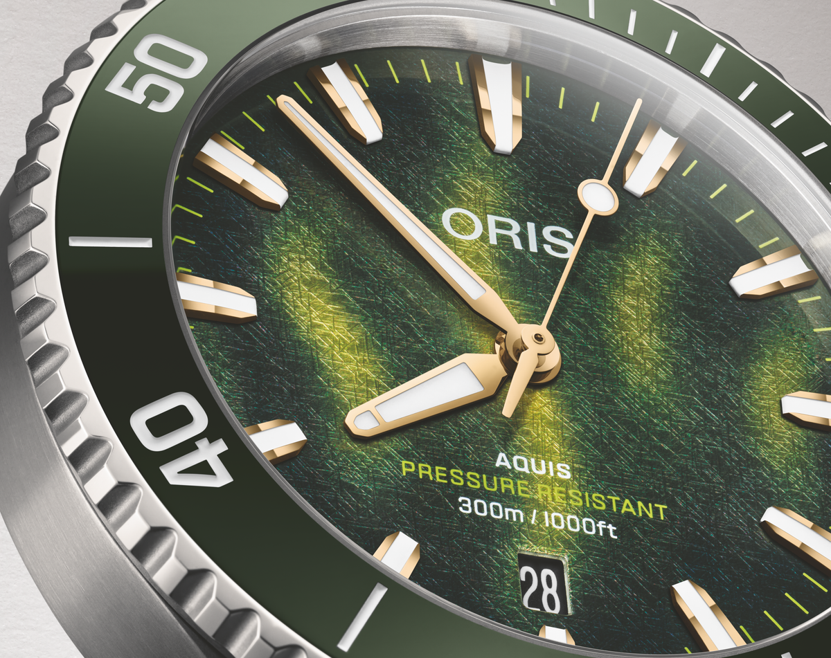 Oris Aquis Date Kelp Forest Limited Edition REF#73377874187-Set