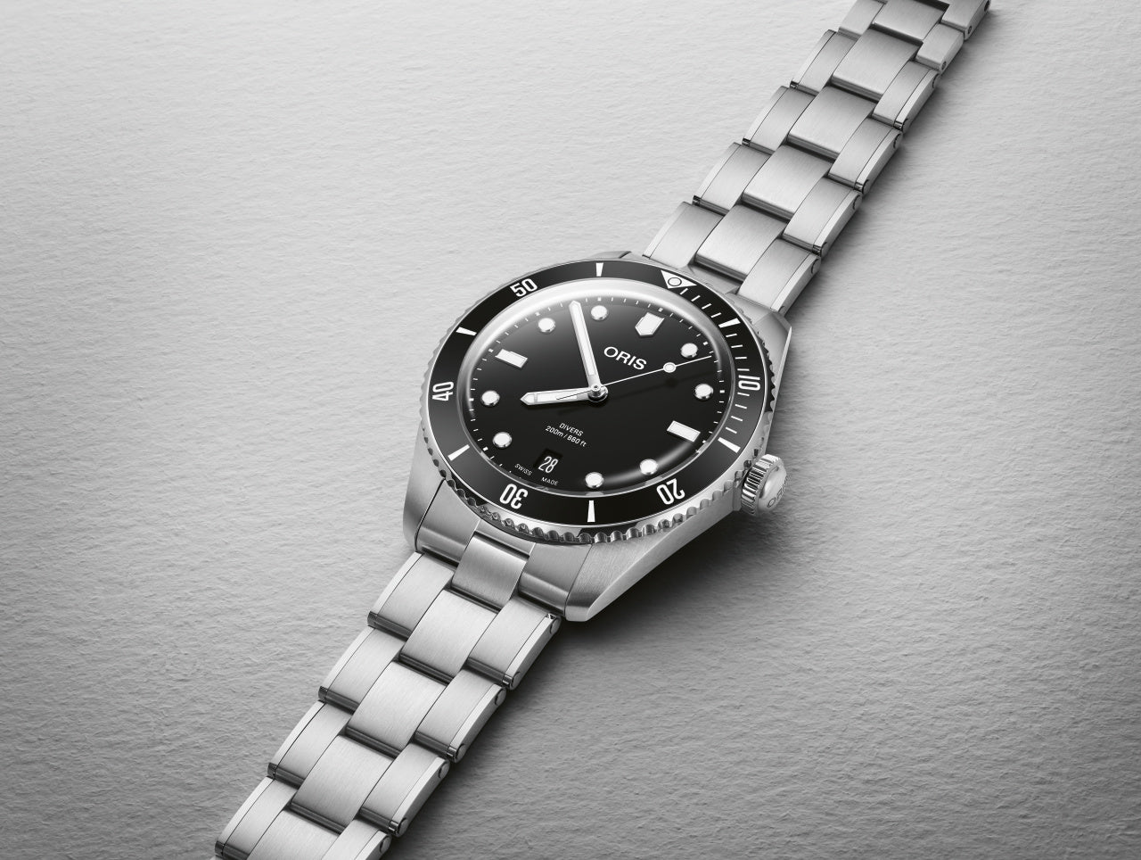Oris Divers Date Automatic REF#73377954054-Set (Black Dial / 39mm)