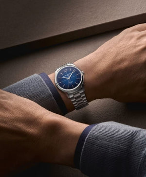 Baume Et Mercier Clifton Baumatic Automatic (Blue Dial / 39mm)