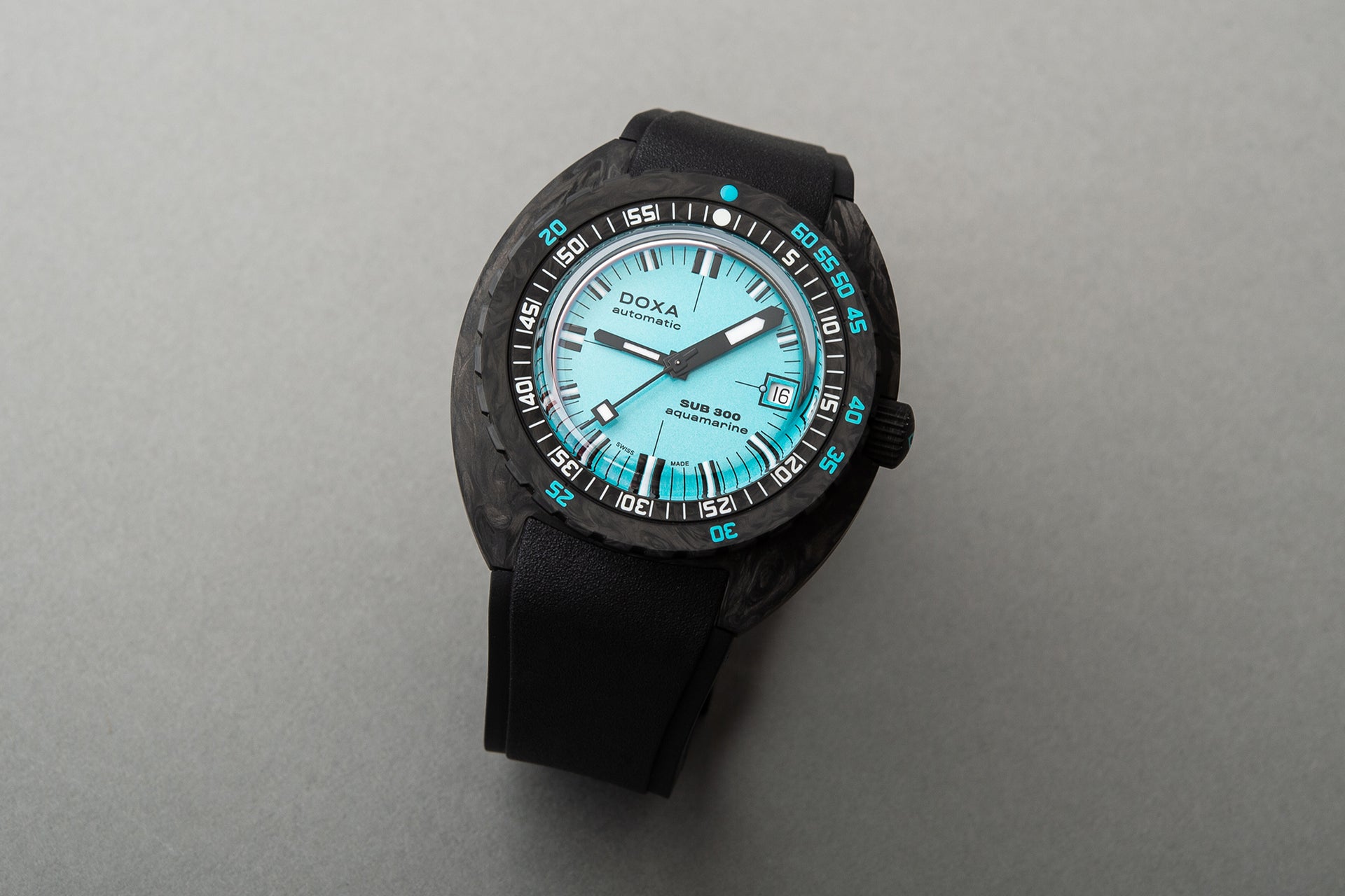 Doxa SUB 300 Aquamarine Automatic (Aquamarine Dial / 42.5mm)