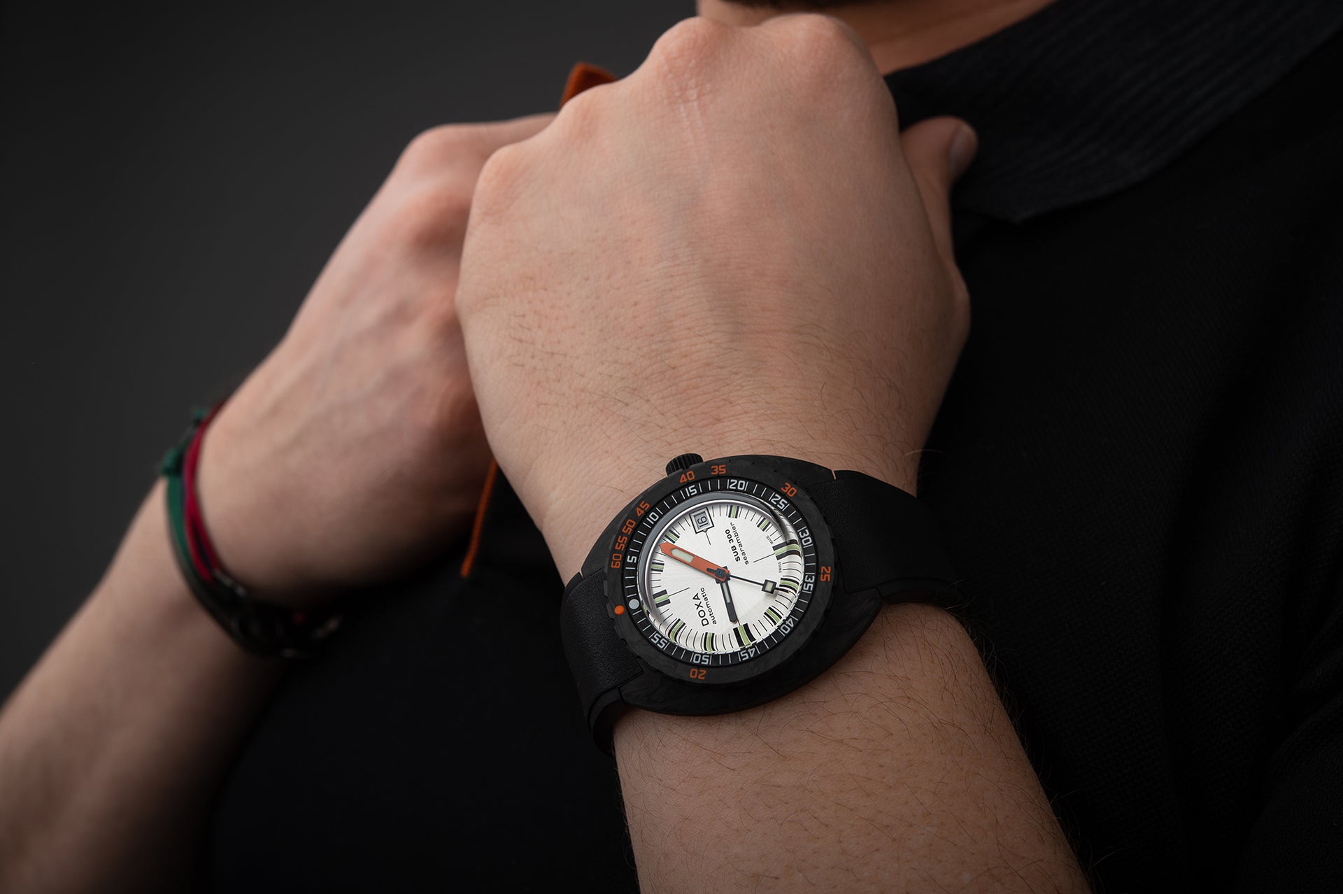 Doxa SUB 300 Carbon Searambler Automatic (Silver Dial / 42.5mm)