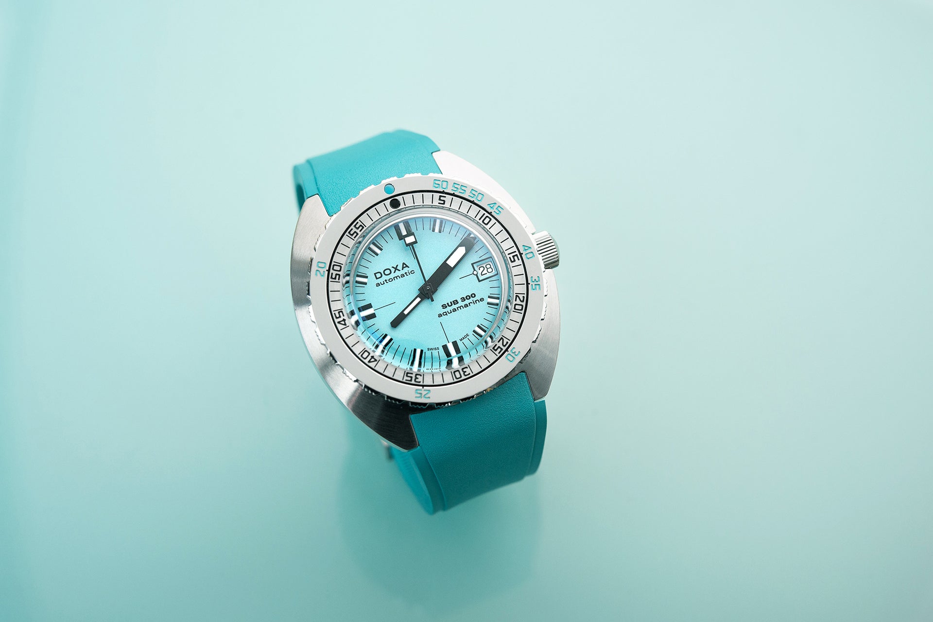 Doxa SUB 300 Aquamarine Automatic (Aquamarine Dial / 42.5mm)
