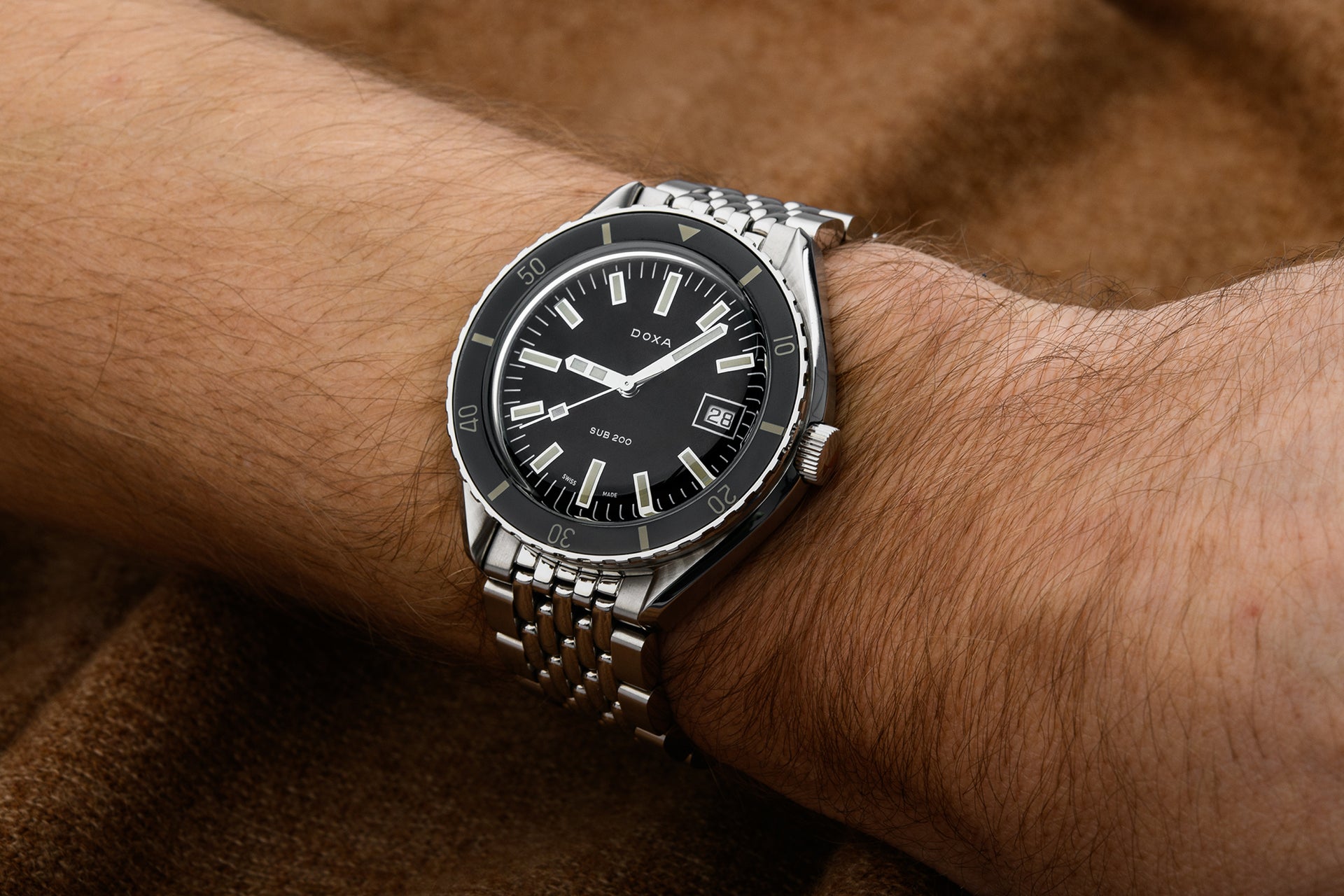 Doxa SUB 200 Sharkhunter Automatic (Black Dial / 42mm)