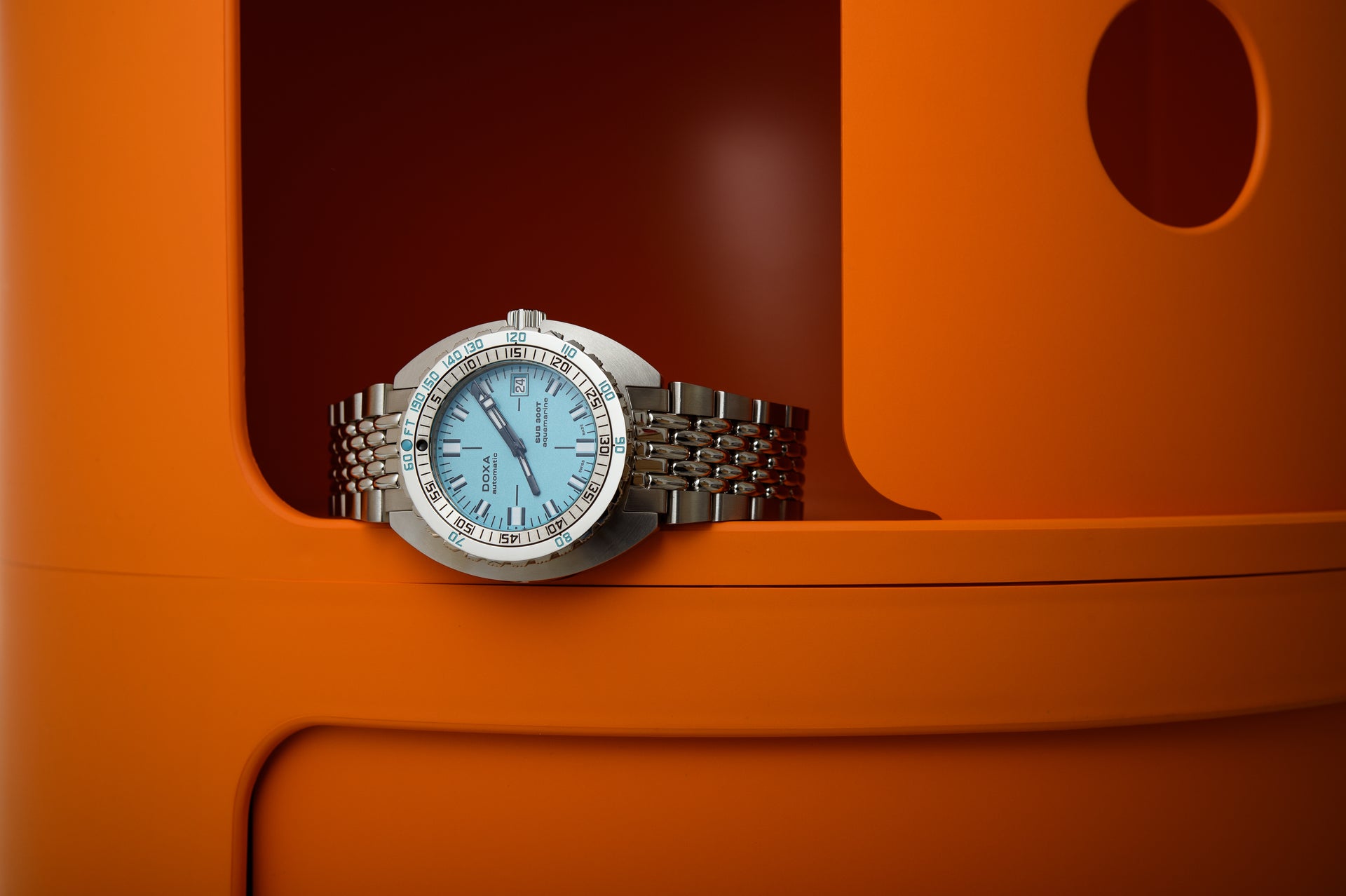 Doxa SUB 300T Aquamarine Automatic (Aquamarine Dial / 42.5mm)