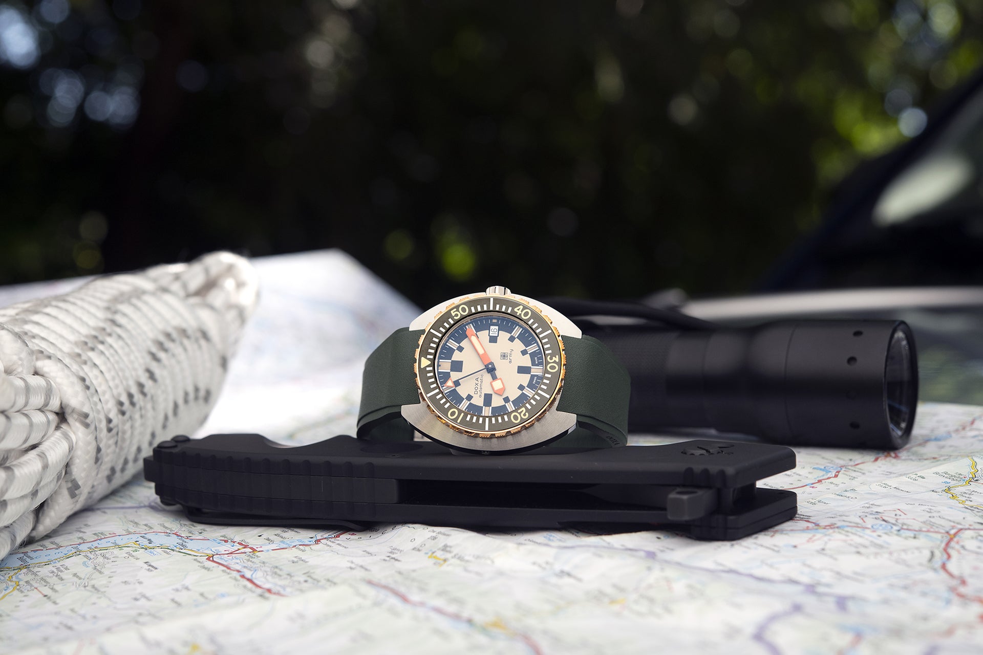 Doxa Army Bronze Bezel Automatic (Beige Dial / 42.5mm)