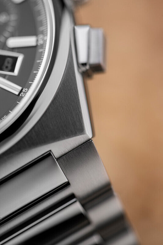 Frederique Constant Highlife Chronographe Automatique (Cadran noir / 41mm)