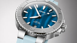 Oris Aquis Date Automatic (Blue MOP Dial / 36.5mm)