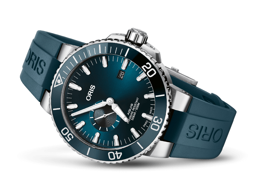 Oris Aquis Small Second Date Automatic Blue Dial 45.5mm