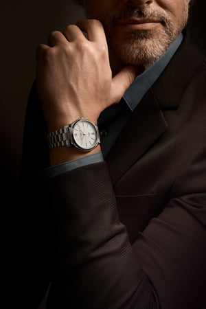 Baume Et Mercier Clifton Baumatic Automatic (White Dial / 39mm)