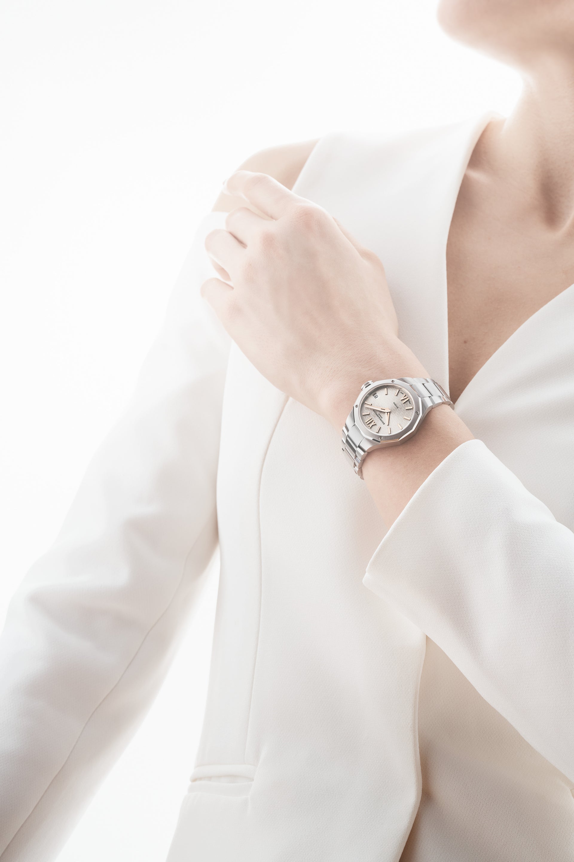 Baume Et Mercier Riviera Quartz (Beige Dial / 33mm)