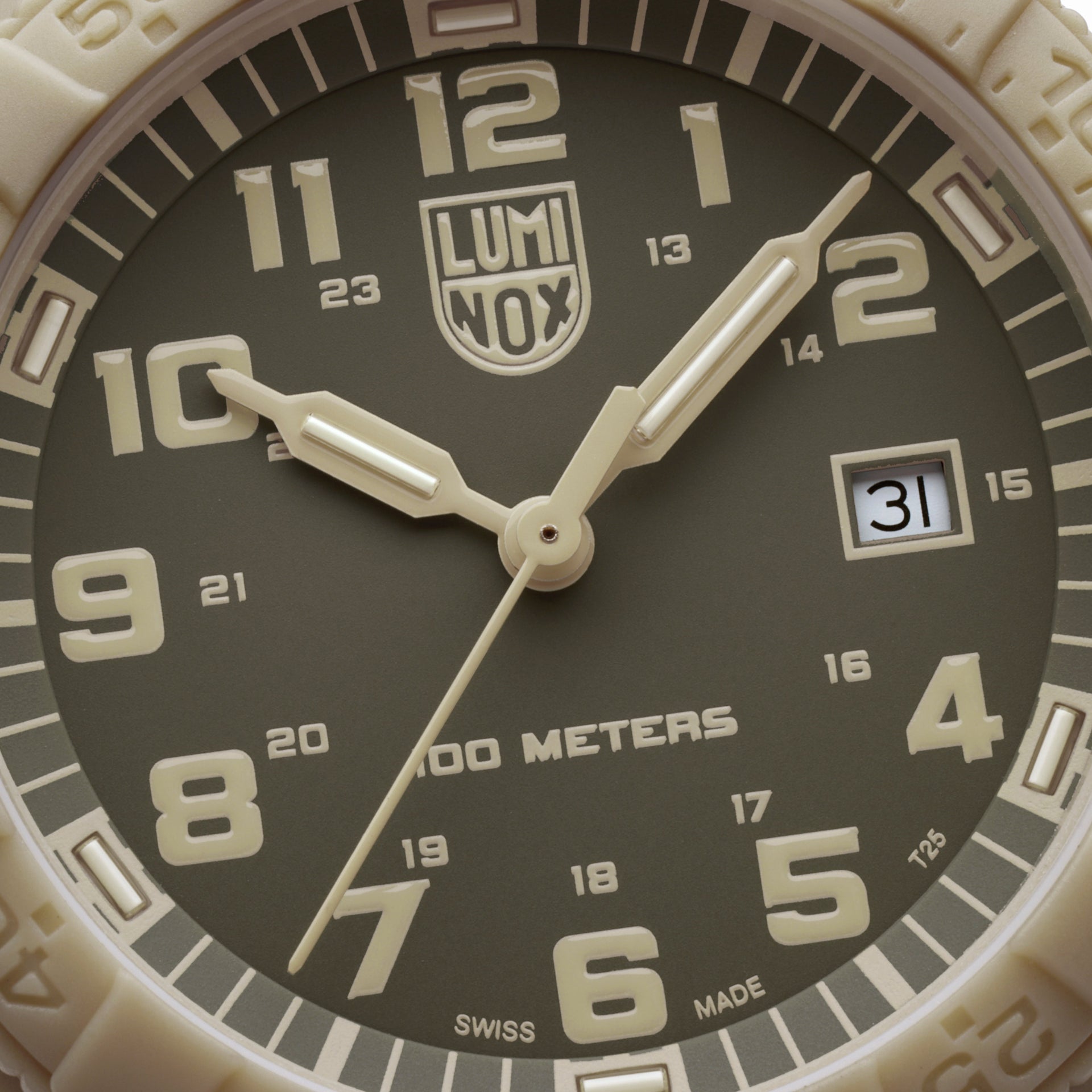 Leatherback SEA Turtle Giant, 44MM - Brown/Sand Dial