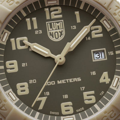 Leatherback SEA Turtle Giant, 44MM - Brown/Sand Dial