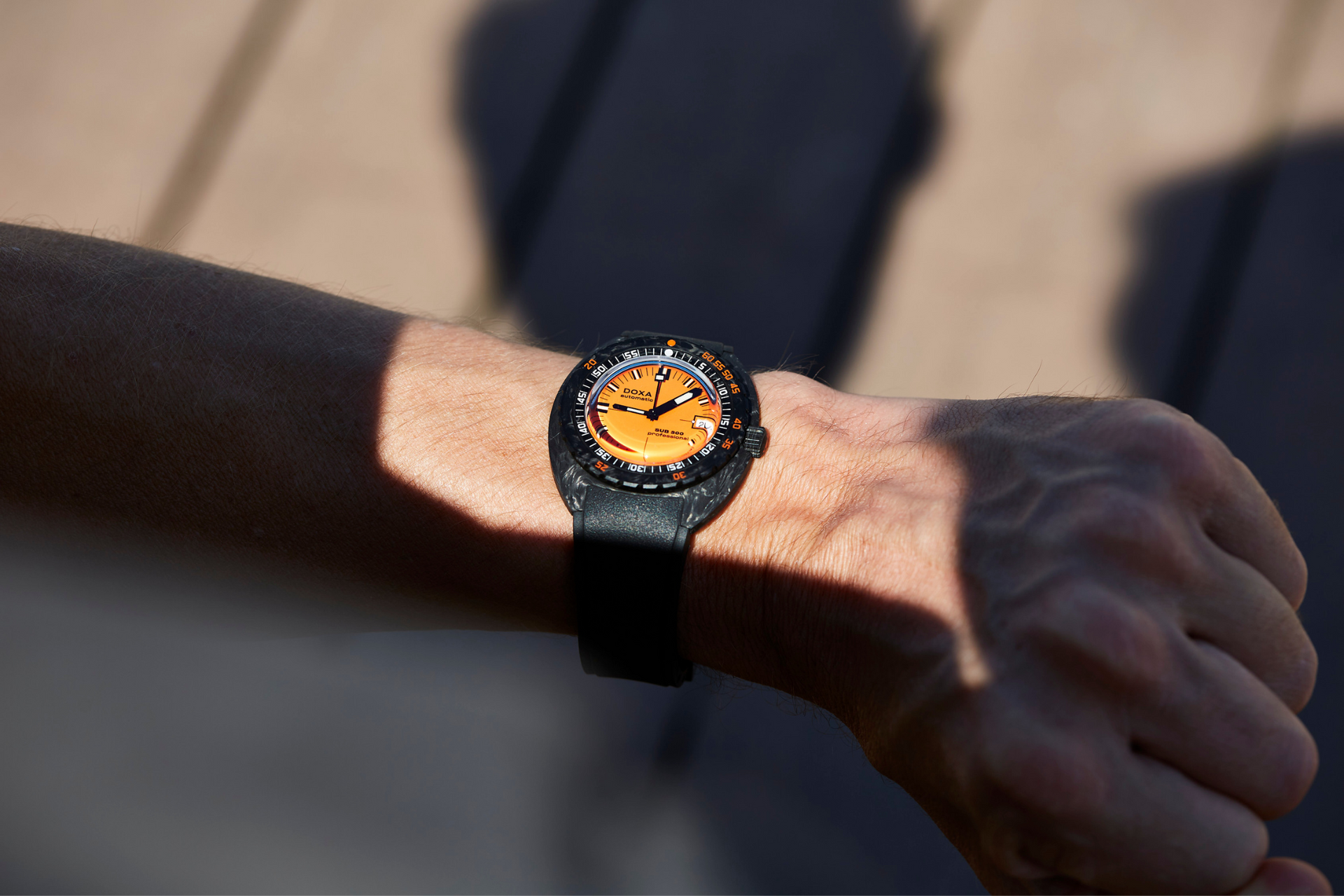 Doxa SUB 300 Carbon Professional Automatic (Orange Dial / 42.5mm)