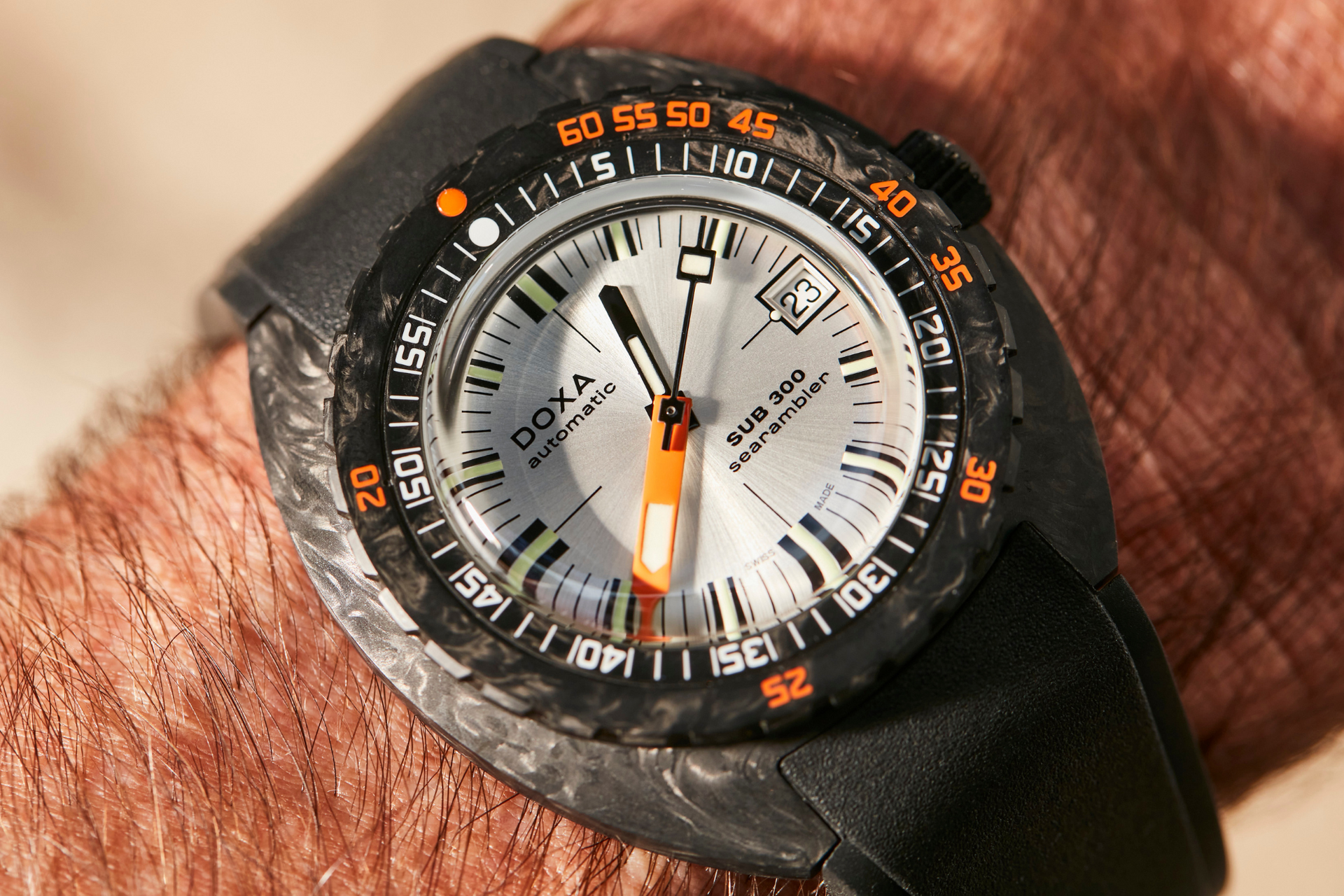 Doxa SUB 300 Carbon Searambler Automatic (Silver Dial / 42.5mm)