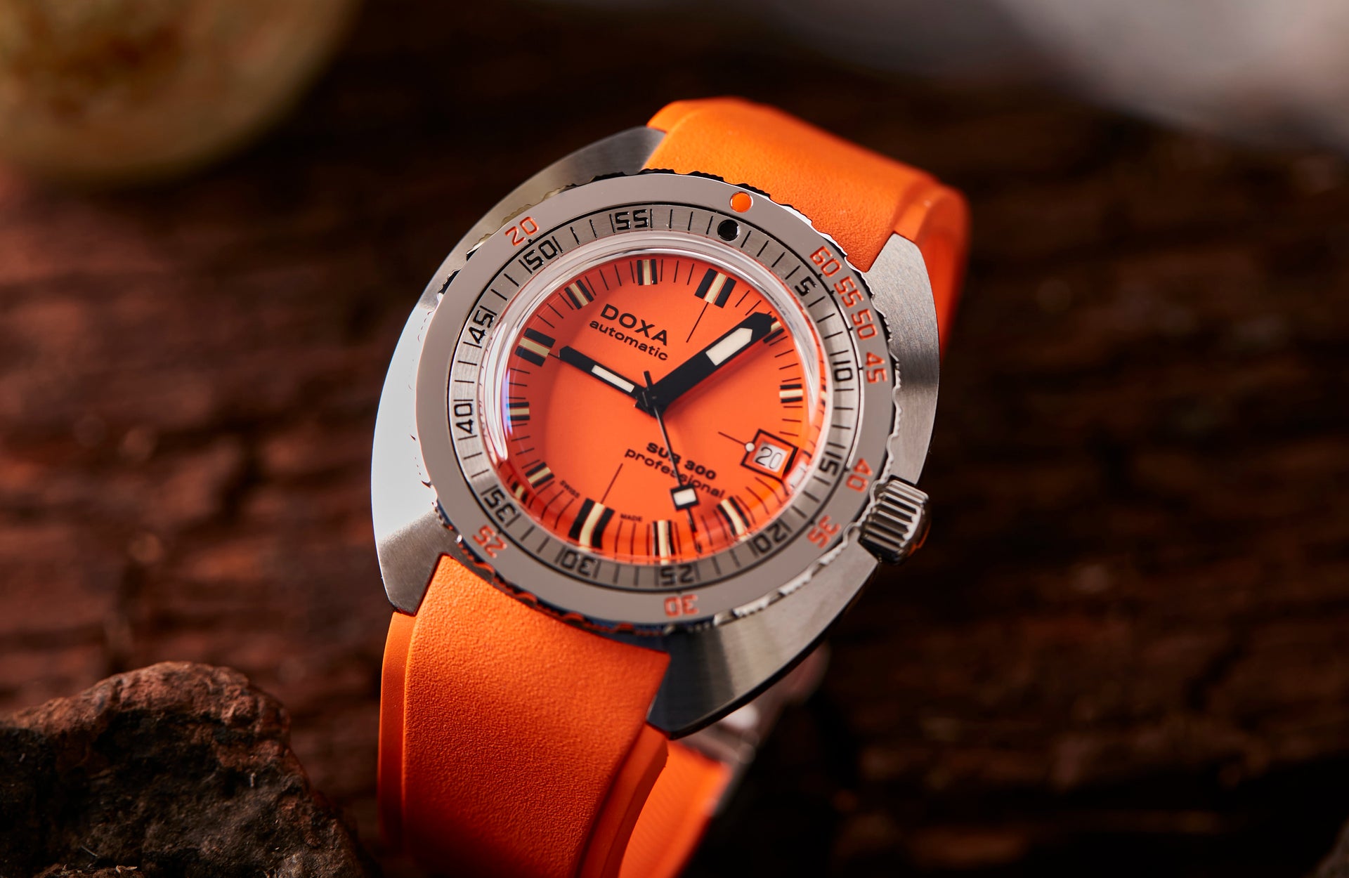 Doxa SUB 300 Professional Automatic (Orange Dial / 42.5mm)