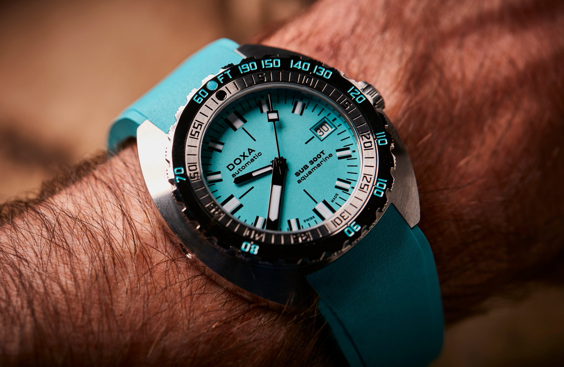 Doxa SUB 300T Aquamarine Automatic (Aquamarine Dial / 42.5mm)