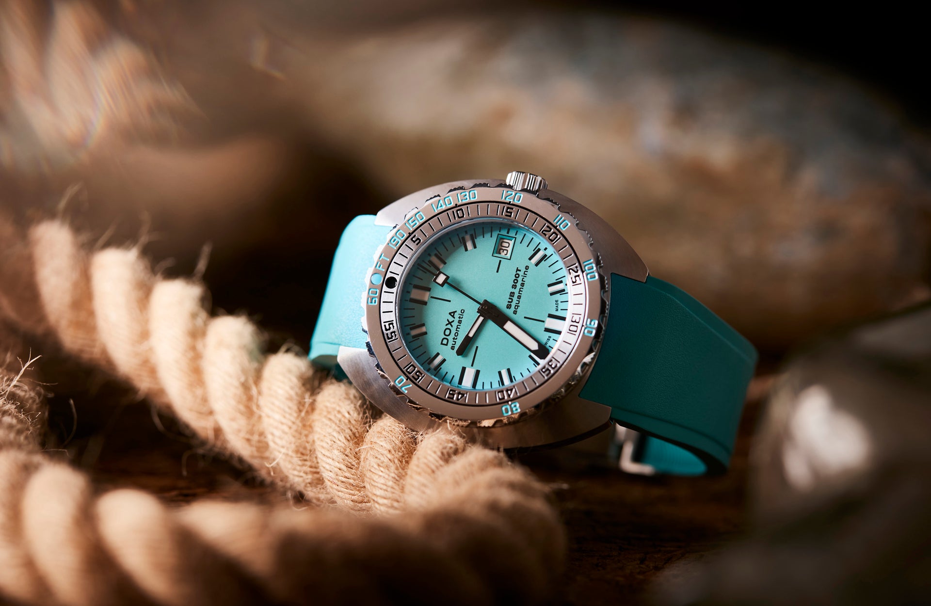 Doxa SUB 300T Aquamarine Automatic (Aquamarine Dial / 42.5mm)