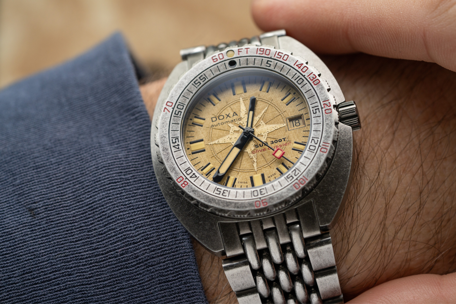 Doxa SUB 300T Clive Cussler Automatic (Beige Dial / 42.5mm)