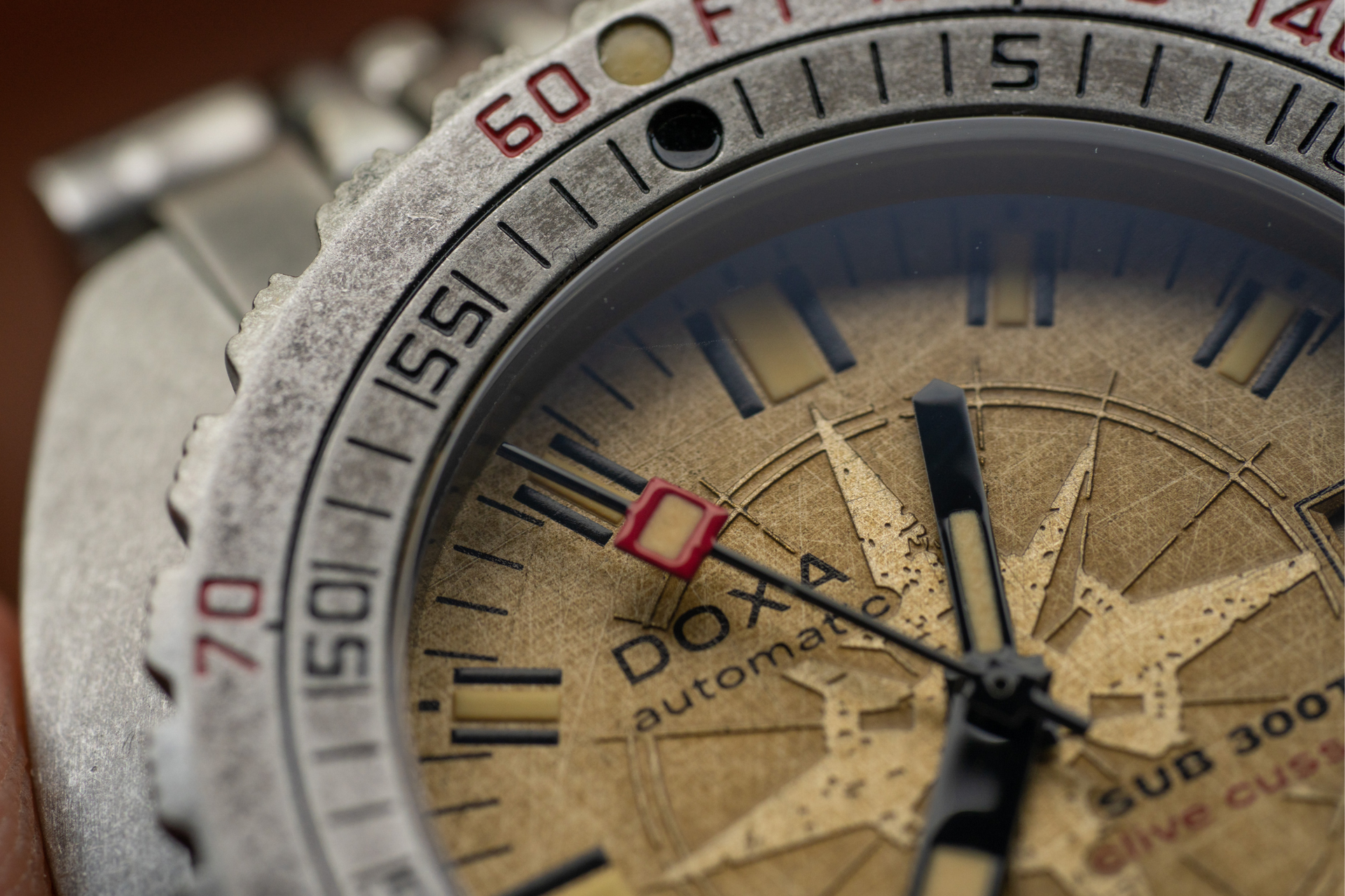 Doxa SUB 300T Clive Cussler Automatic (Beige Dial / 42.5mm)