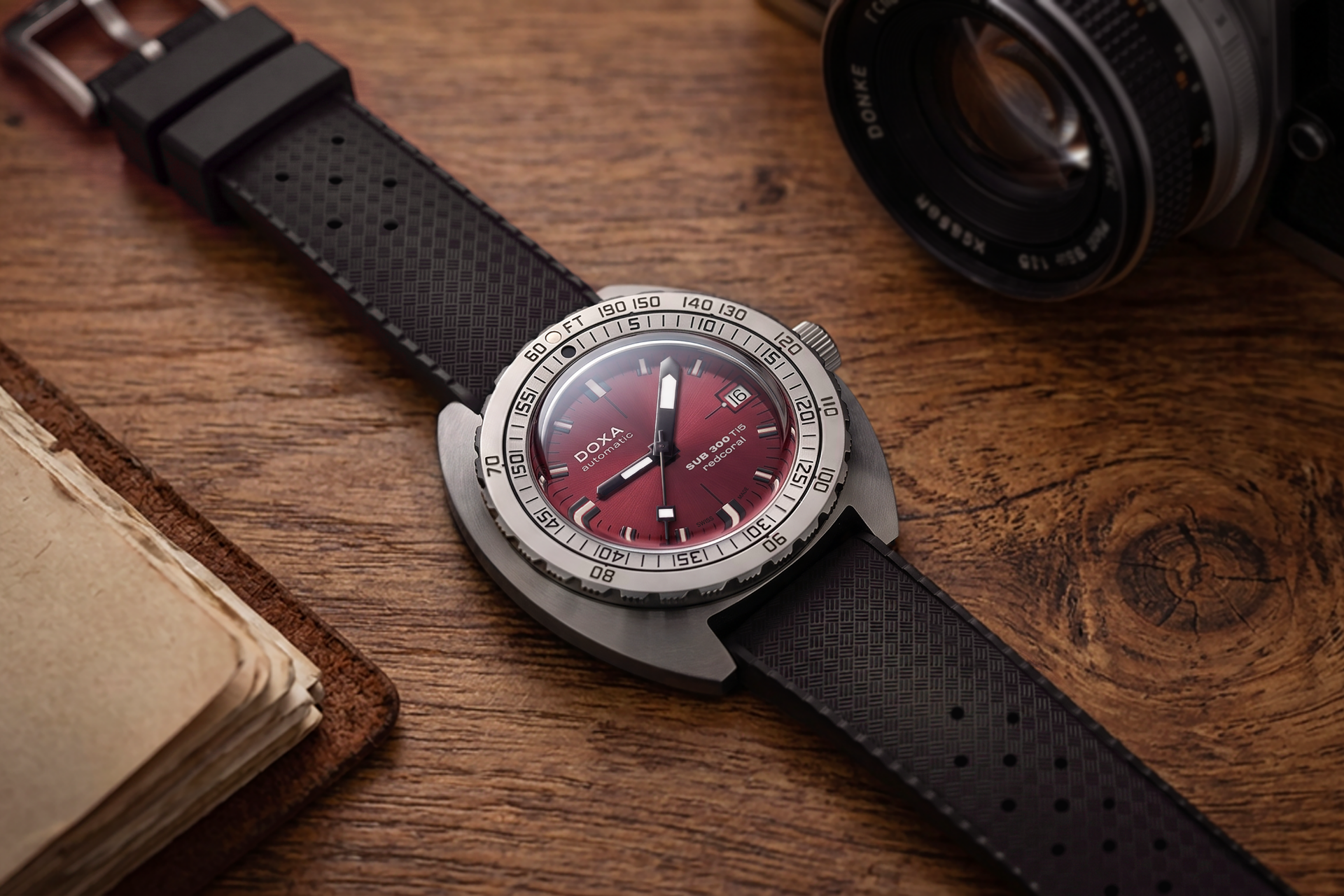 Doxa SUB 300 Ti5 Redcoral Automatic (Red Dial / 42.5mm)
