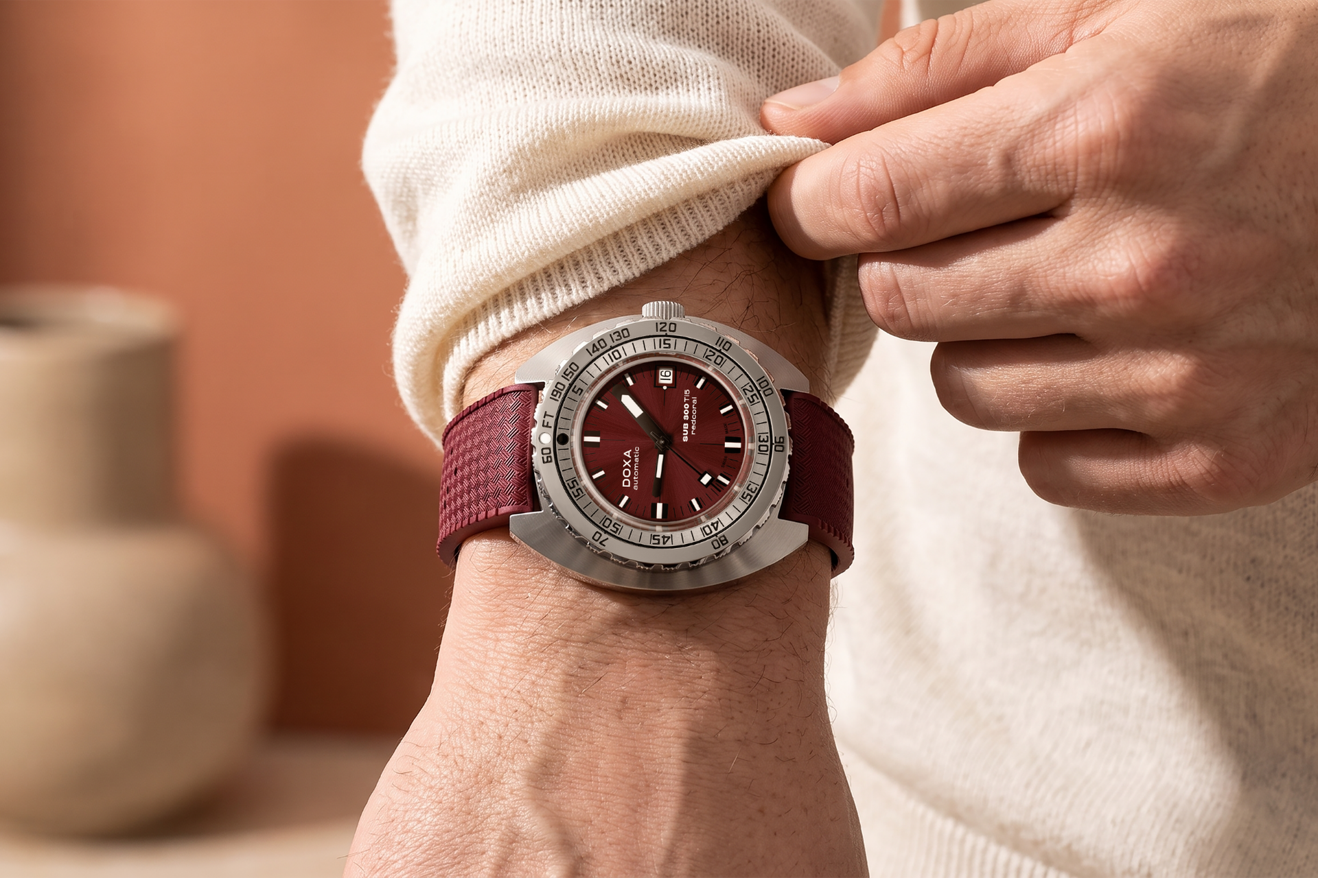 Doxa SUB 300 Ti5 Redcoral Automatic (Red Dial / 42.5mm)