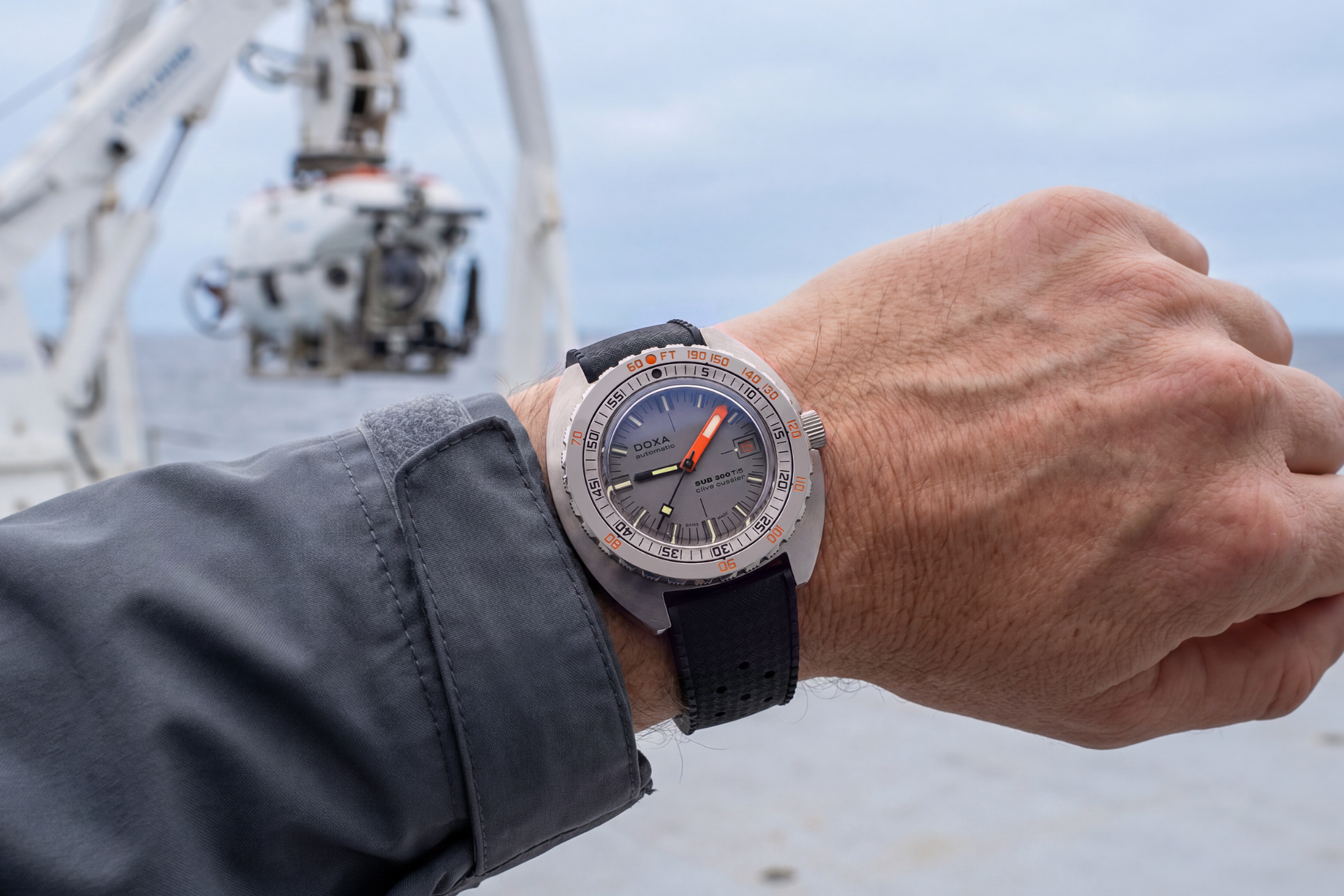 Doxa SUB 300 Ti5 Clive Cussler Automatic (Silver Dial / 42.5mm)