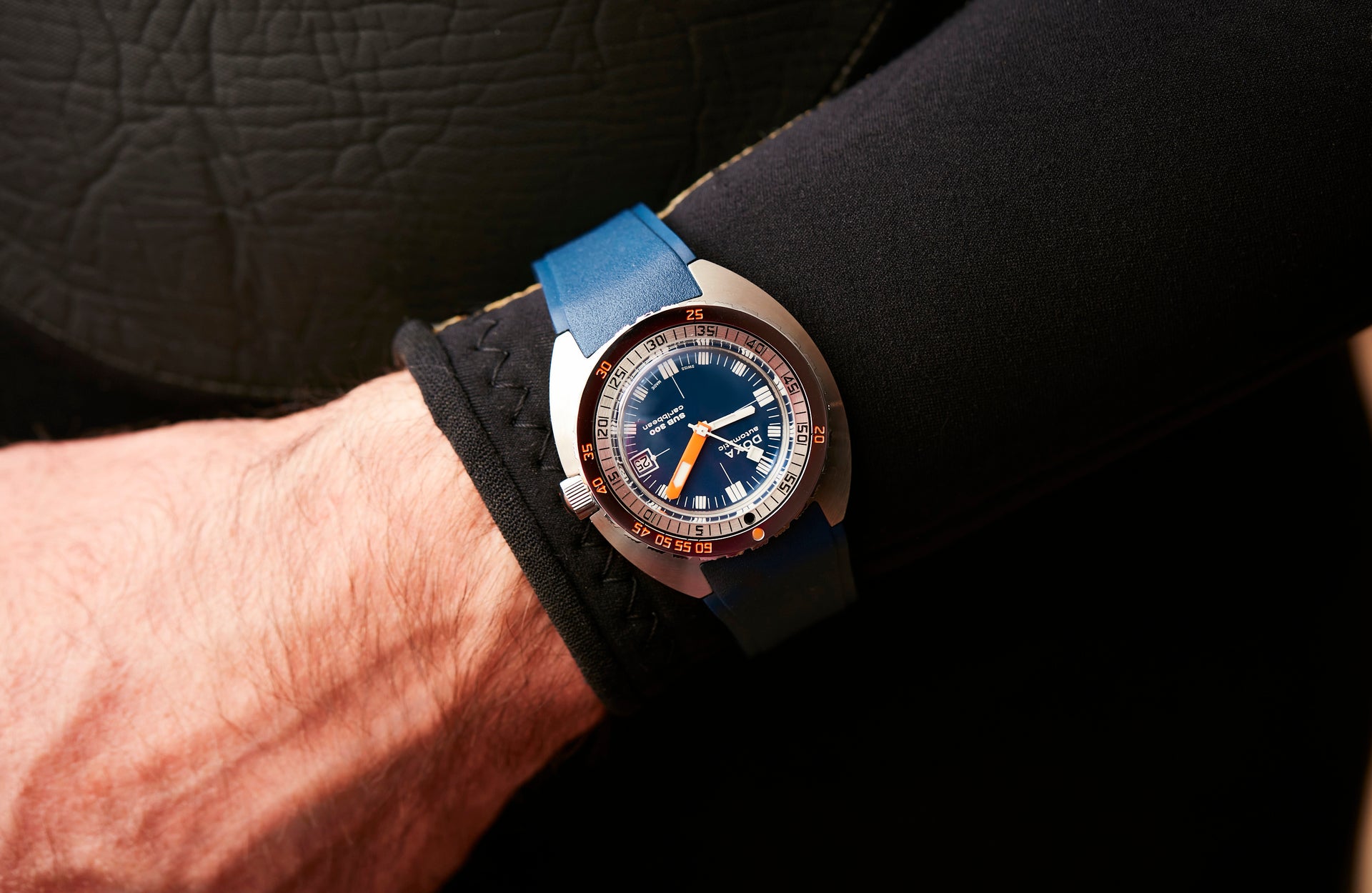 Doxa SUB 300 Caribbean Automatic (Blue Dial / 42.5mm)
