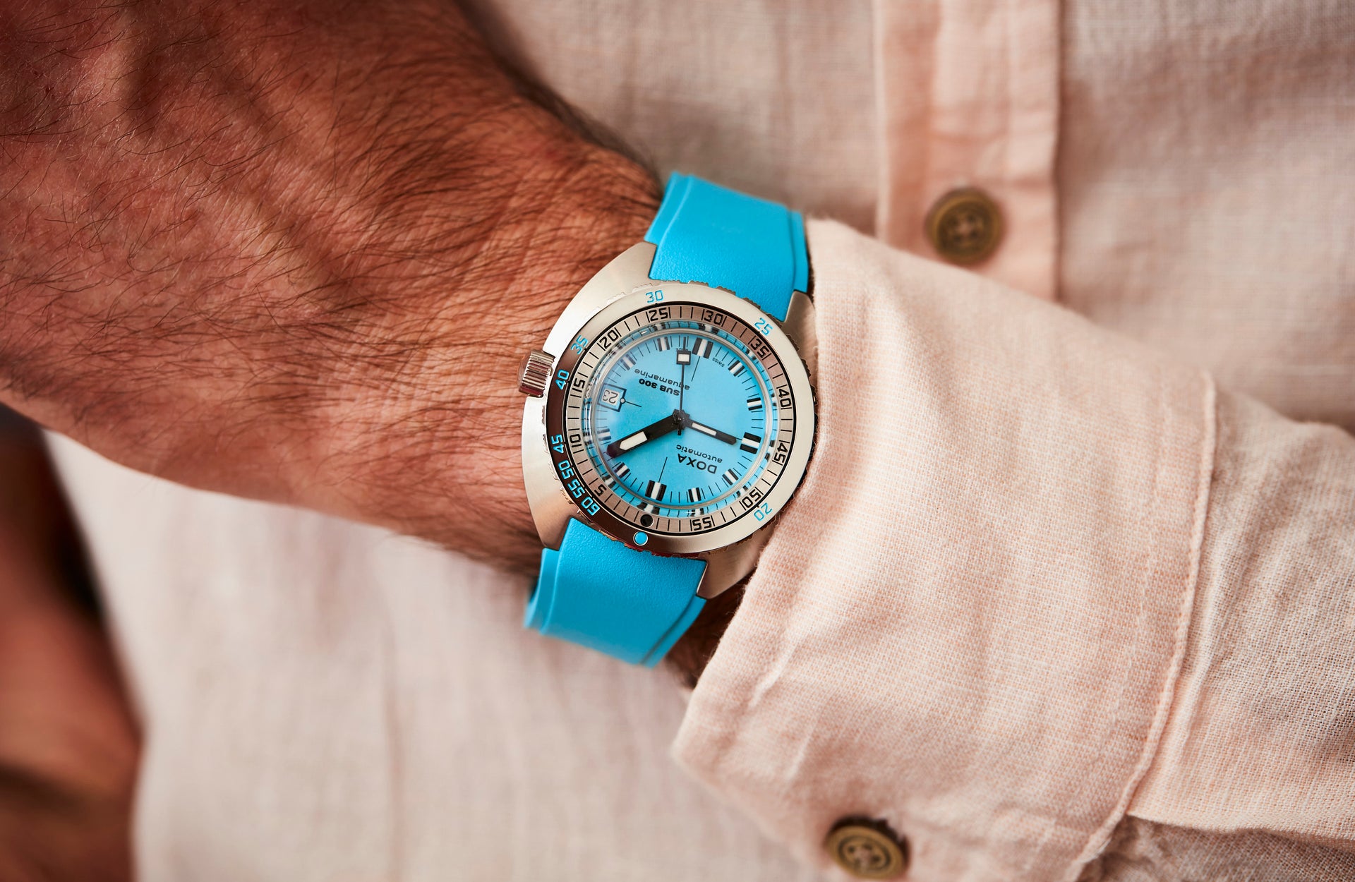 Doxa SUB 300 Aquamarine Automatic (Aquamarine Dial / 42.5mm)