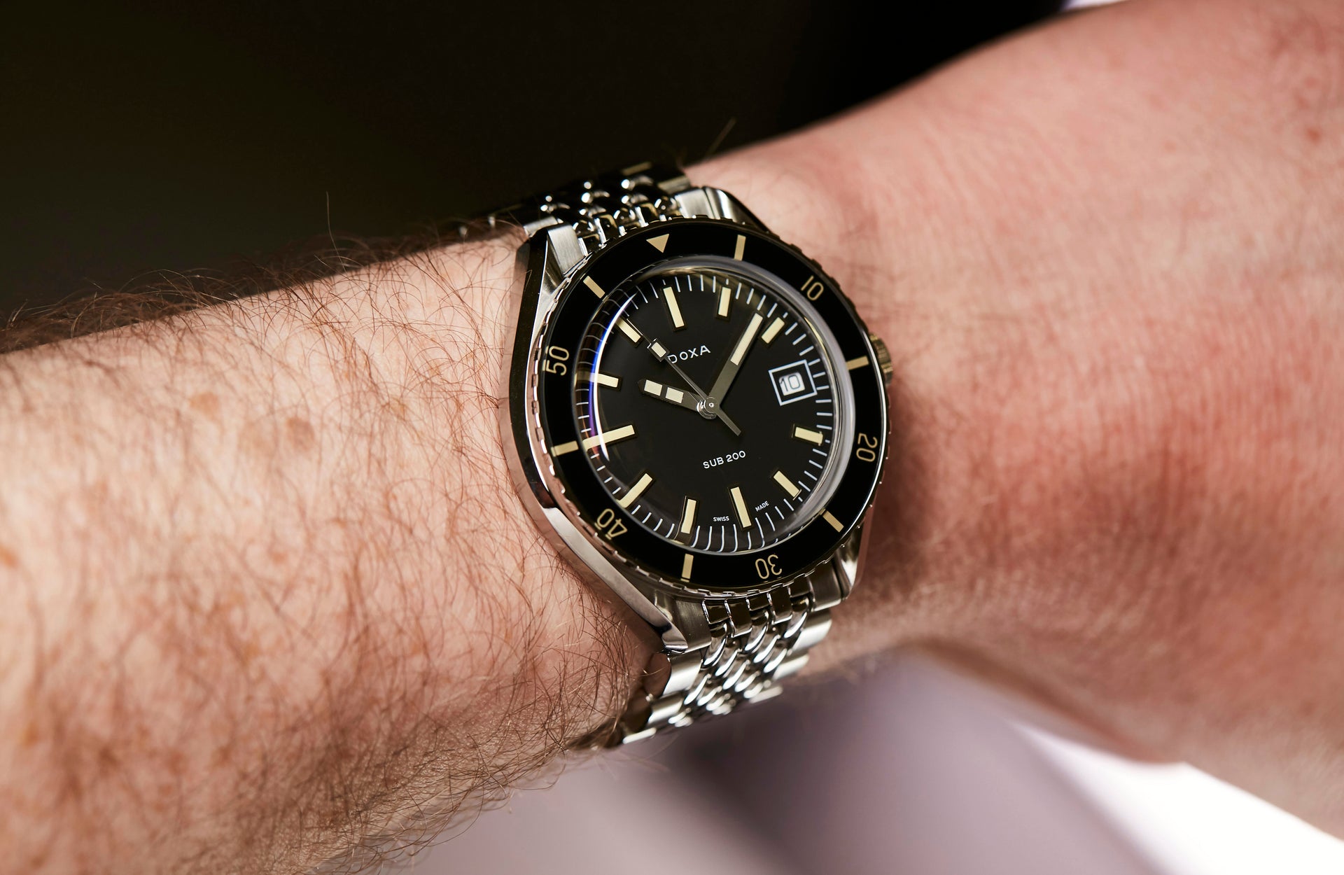 Doxa SUB 200 Sharkhunter Automatic (Black Dial / 42mm)