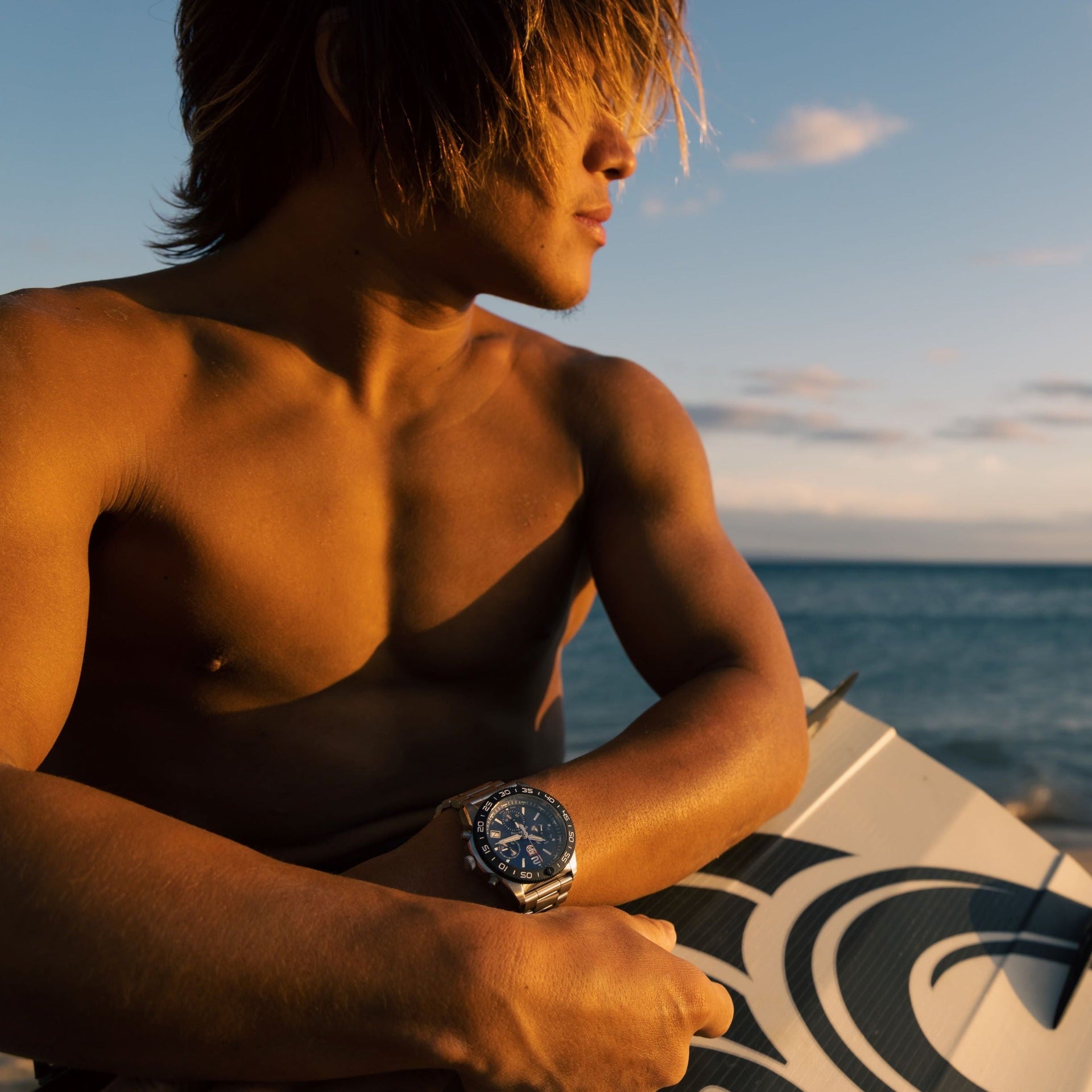 Pacific Diver Chronograph, 44MM - Blue Dial