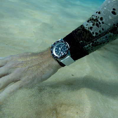 Pacific Diver Chronograph, 44MM - Black/White Dial