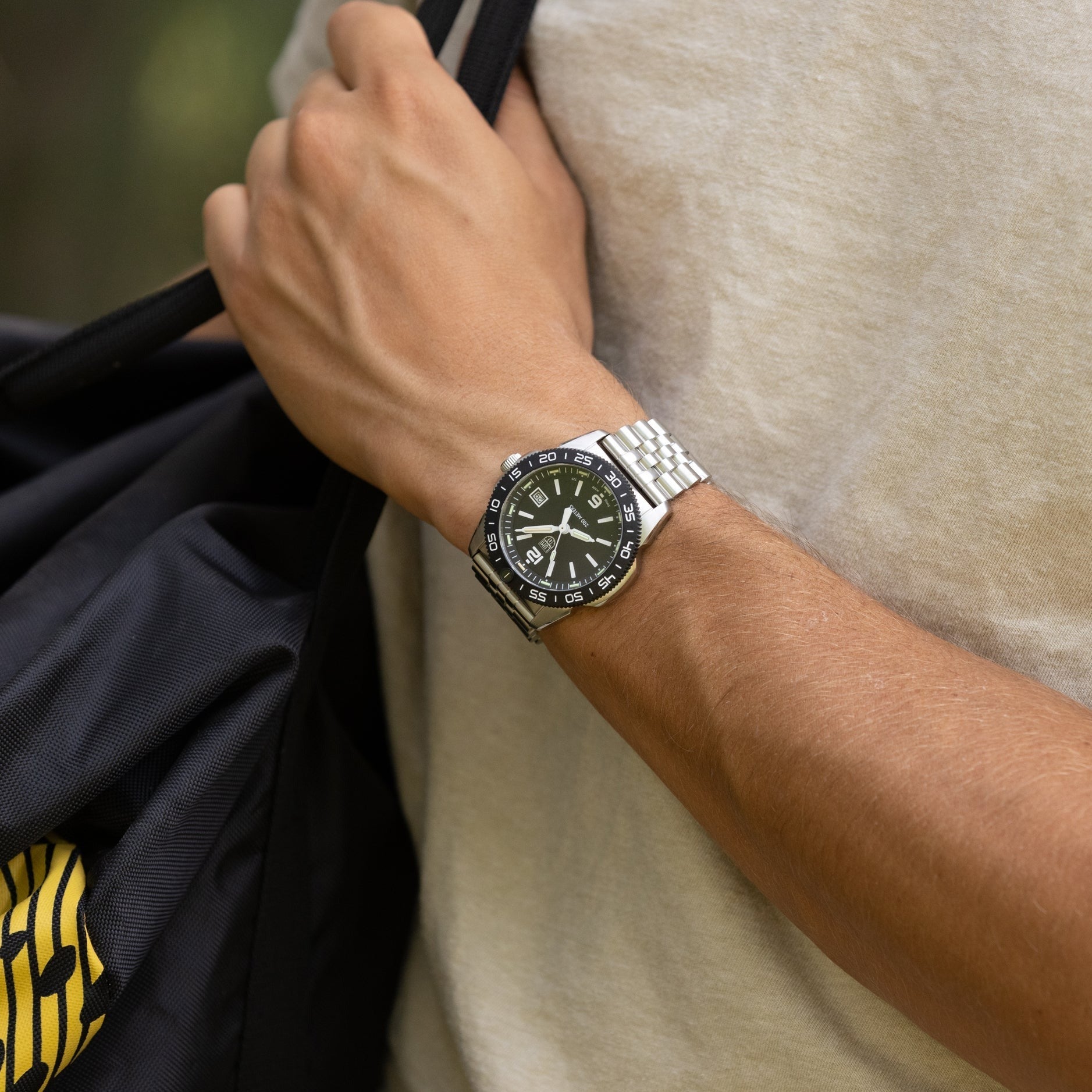Pacific Diver, 39MM - Black Dial