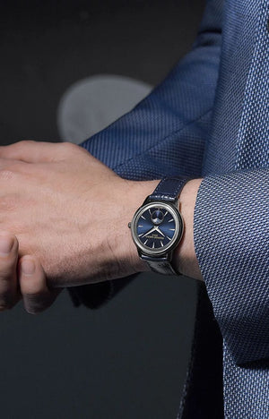Frederique Constant Classics Moneta Moonphase Quartz (Blue Dial / 37mm)