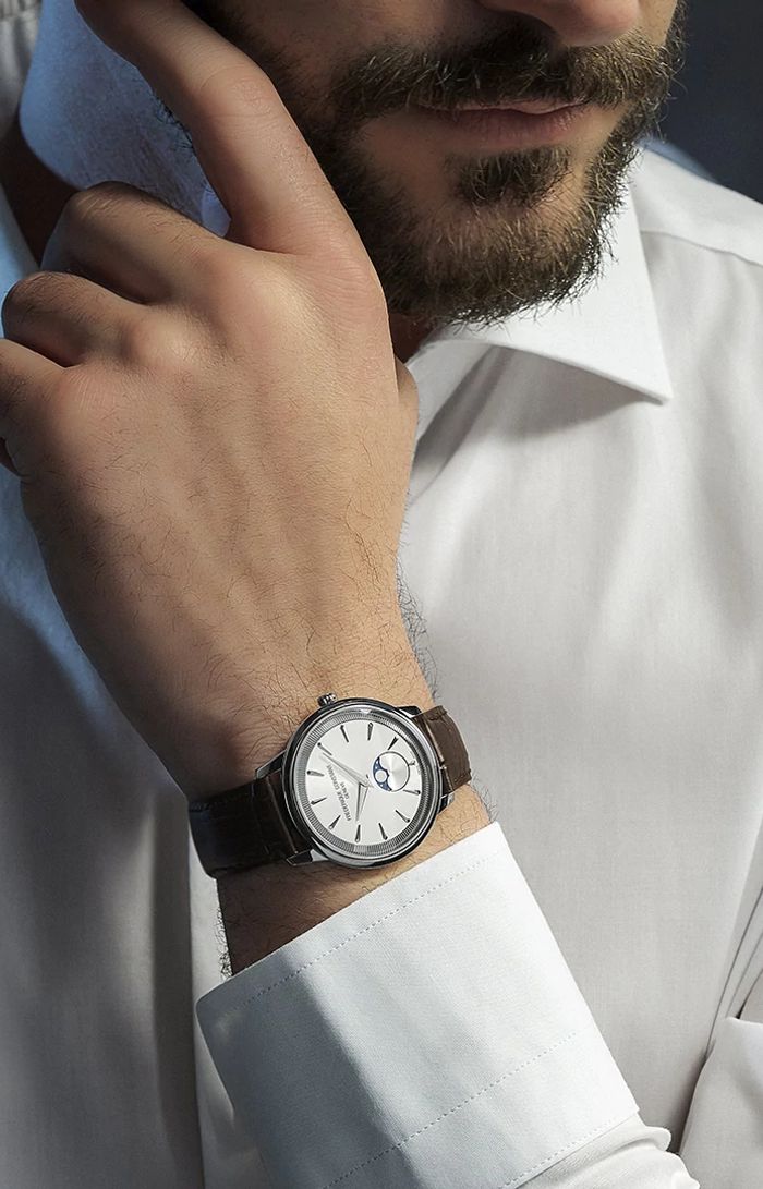 Frederique Constant Classics Moneta Moonphase Quartz (Silver Dial / 37mm)