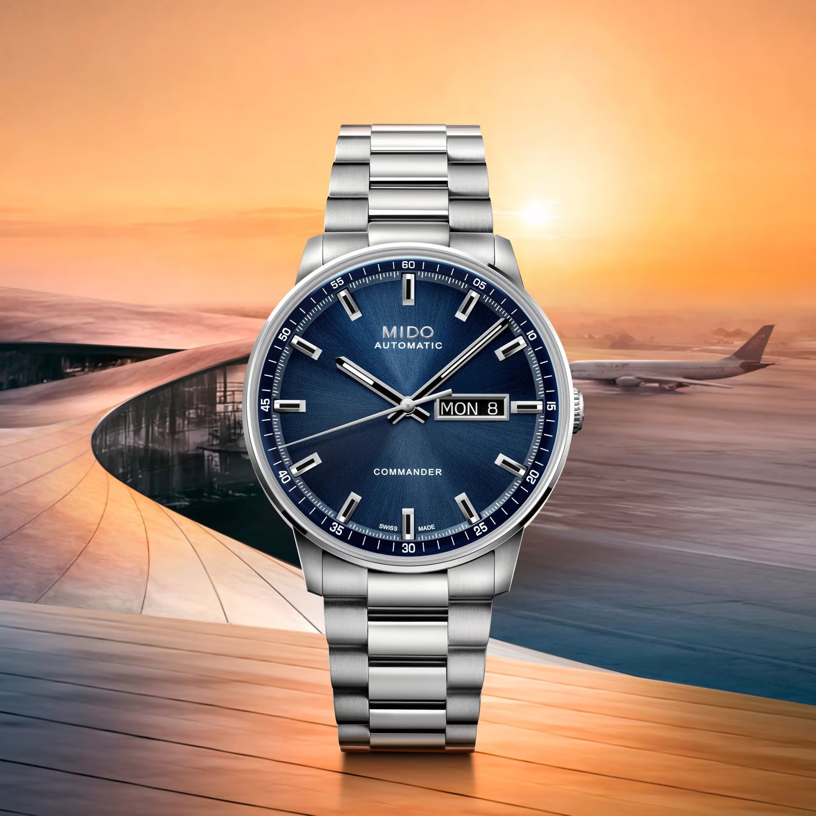 MIDO Commander Datoday Automatic (Blue Dial / 40mm)