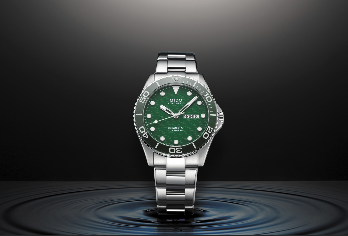 MIDO Ocean Star 200C Automatic (Green Dial / 42.5mm)