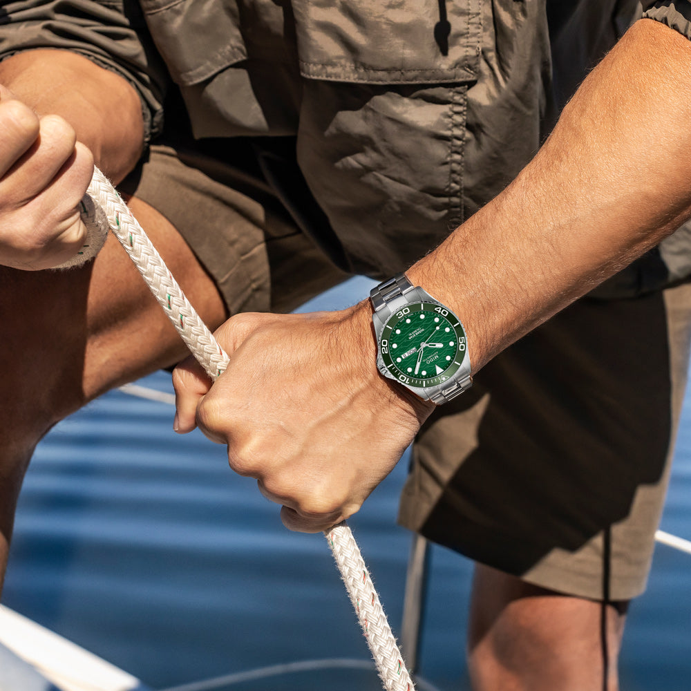 MIDO Ocean Star 200C Automatic (Green Dial / 42.5mm)