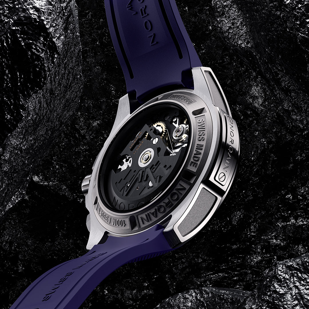 Norqain Independence Skeleton Chrono Purple Auto (cadran squelette violet / 42mm)