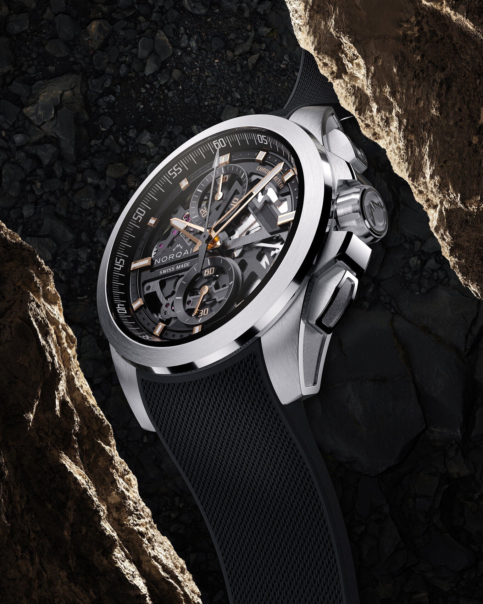 Norqain Independence Skeleton Chrono Auto (Skeleton Dial / 42mm)