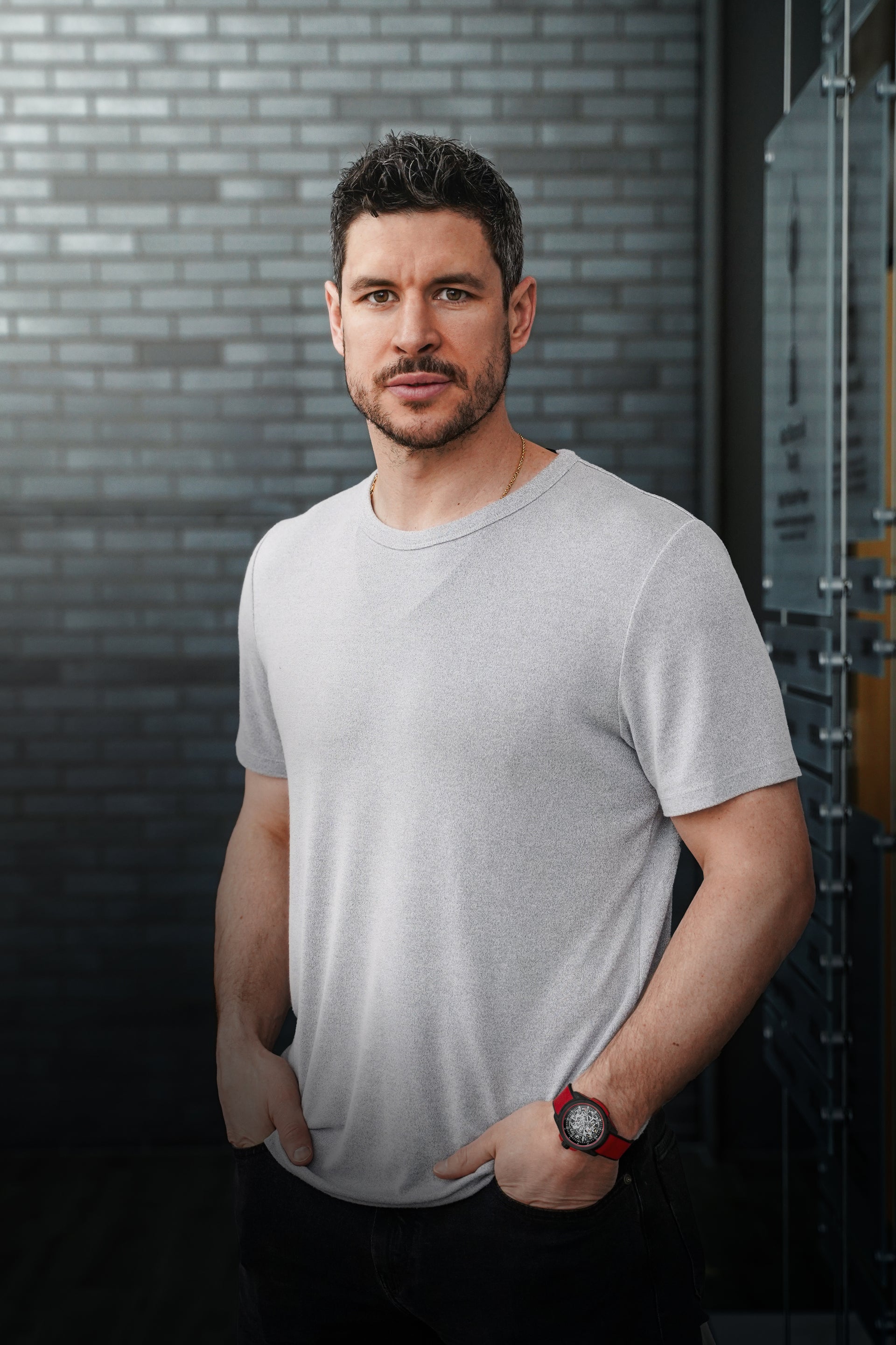 Norqain Independence Wild One Skeleton Canada Limited Edition Auto (Red Skeleton Dial / 42mm)