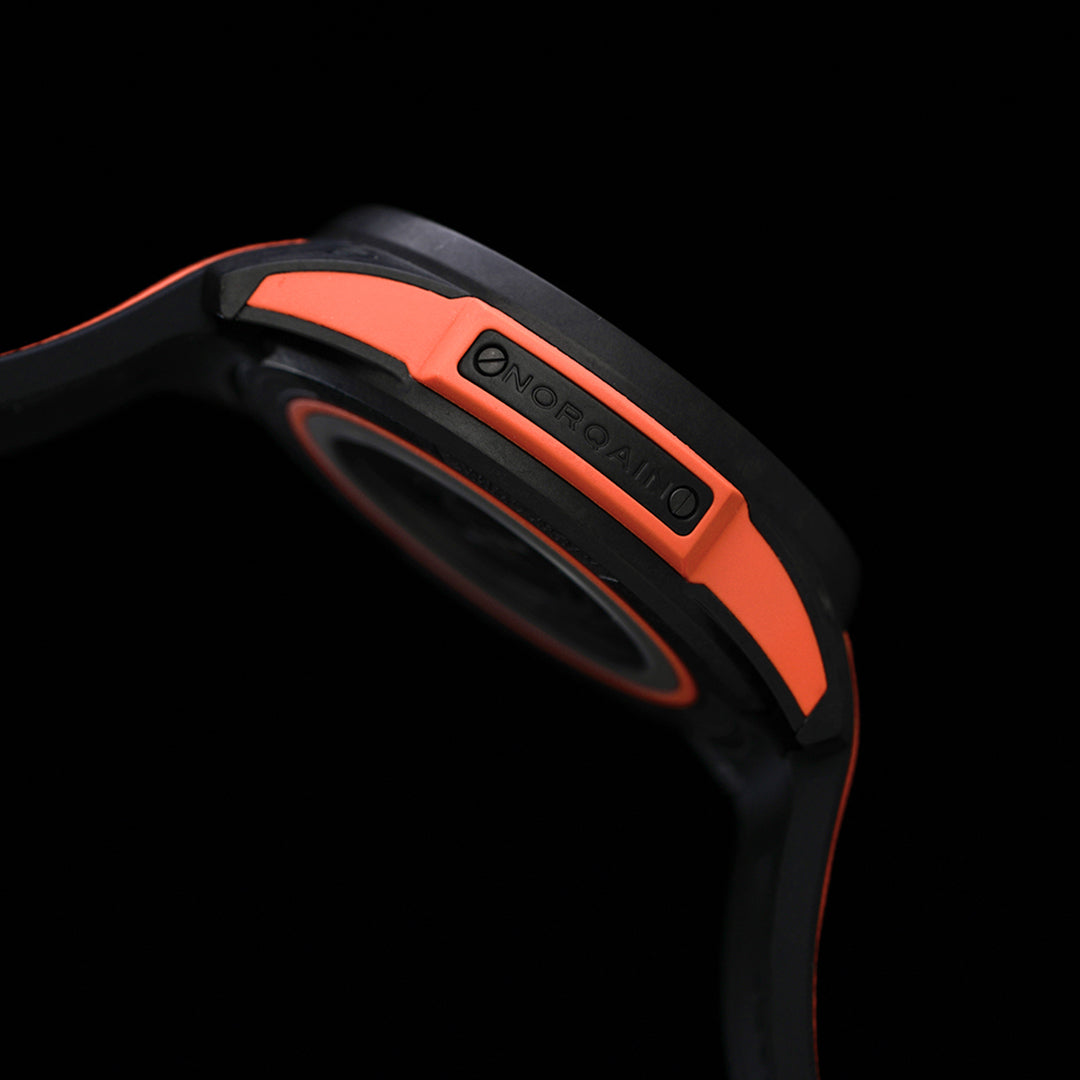 Norqain Independence Wild One Skeleton Auto (Cadran squelette orange / 42mm)