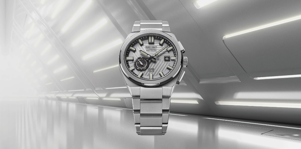 Seiko Astron Limited Edition SSJ037 (Silver Dial / 42mm)