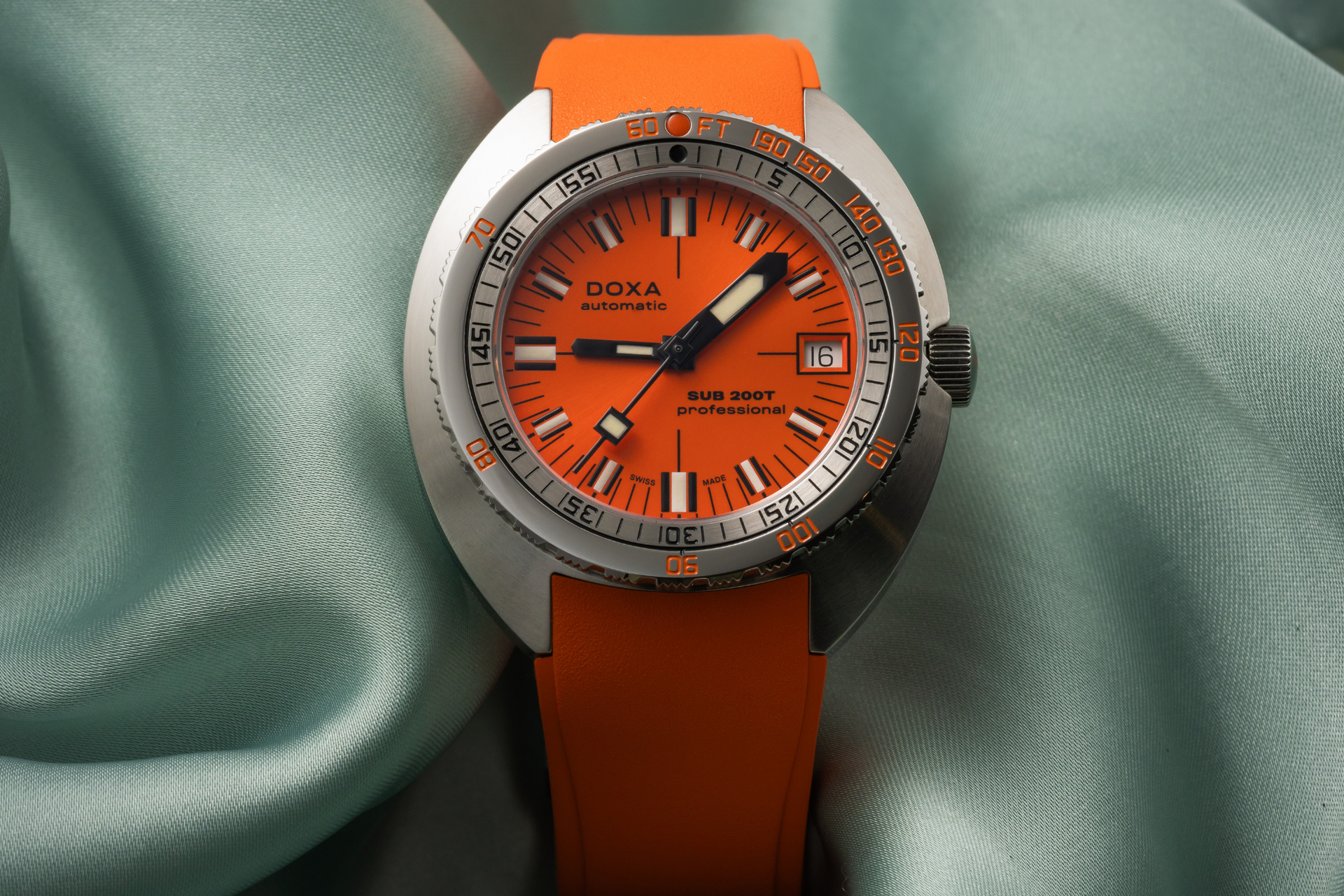 Doxa SUB 200T Professional Automatic (Orange Dial / 39mm)