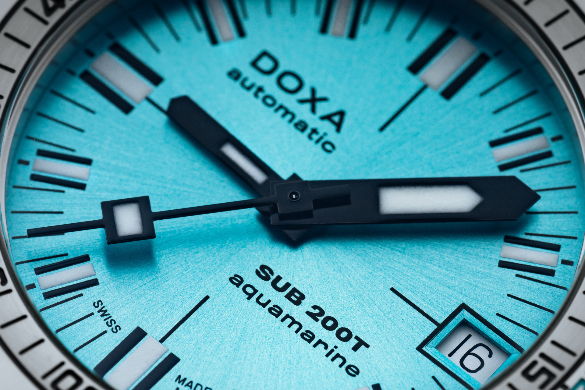 Doxa SUB 200T Aquamarine Automatic (Aquamarine Dial / 39mm)