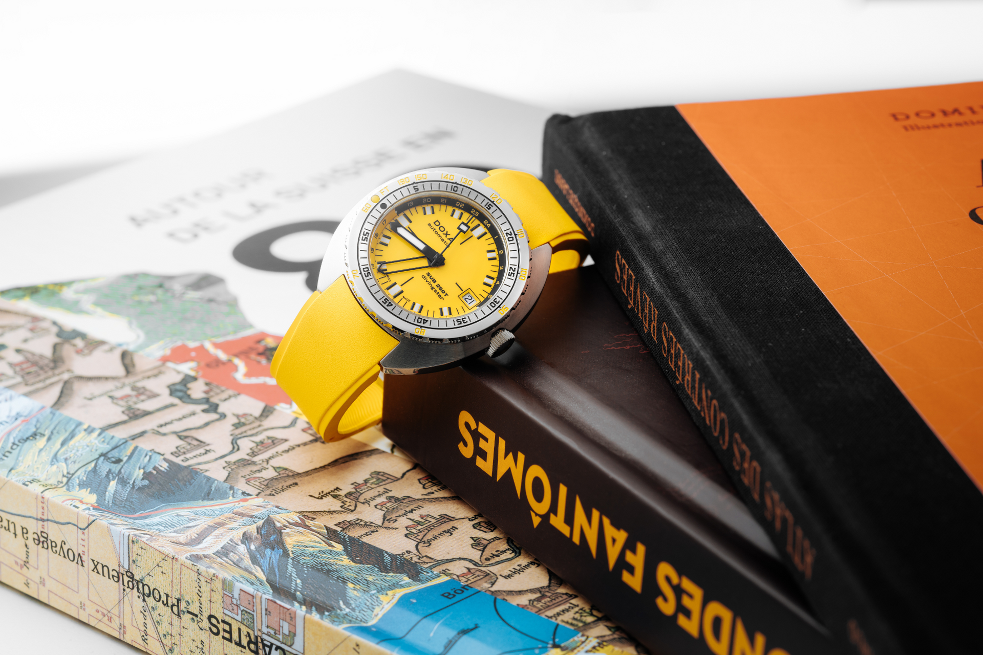 Doxa SUB 250T GMT Divingstar Automatic (Yellow Dial / 40mm)