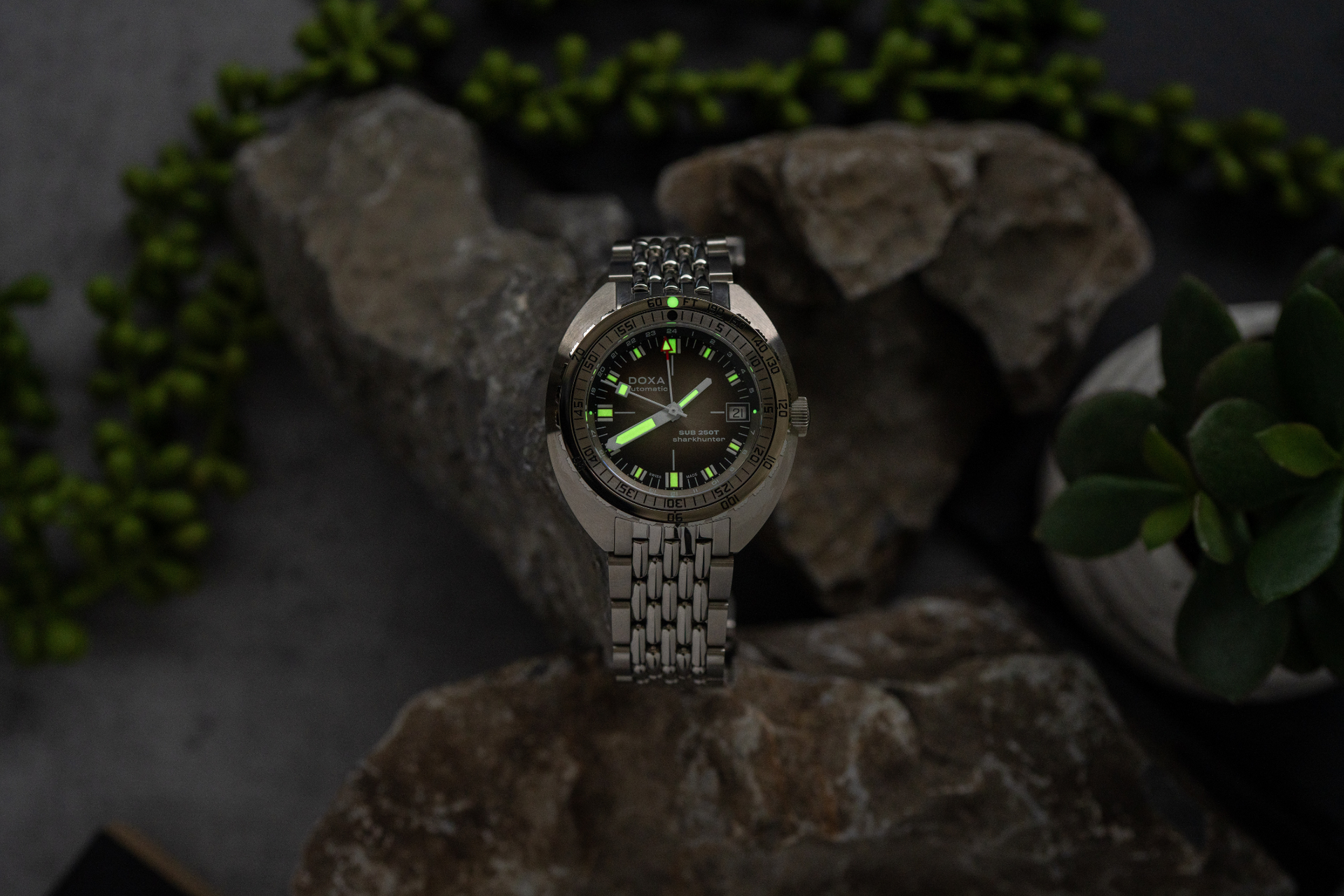 Doxa SUB 250T GMT Sharkhunter Vintage Automatic (Grey Dial / 40mm)