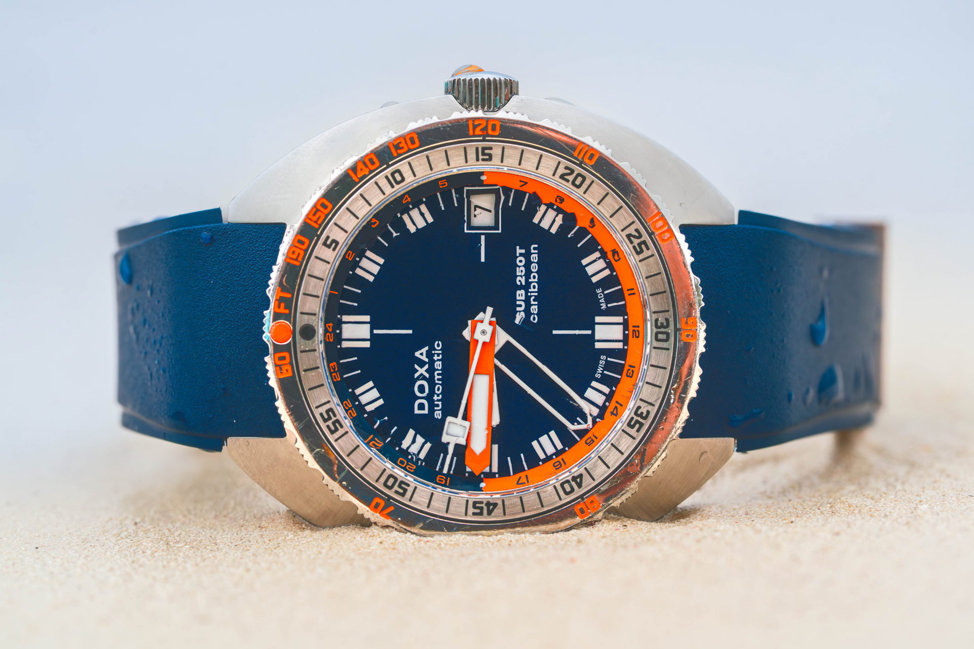 Doxa SUB 250T GMT Caribbean Automatic (Blue Dial / 40mm)